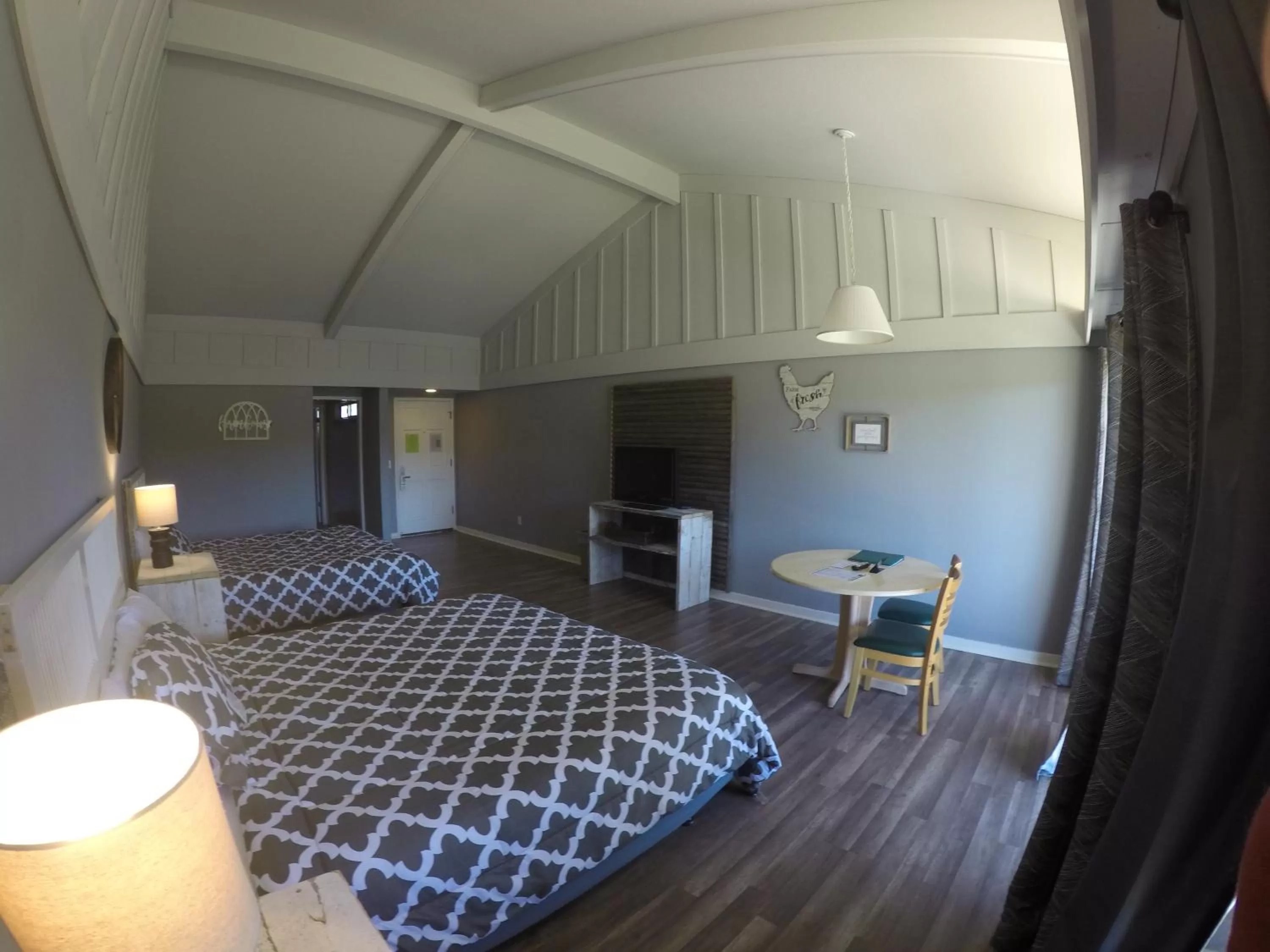 Bed in Ridgemark Golf Club and Resort