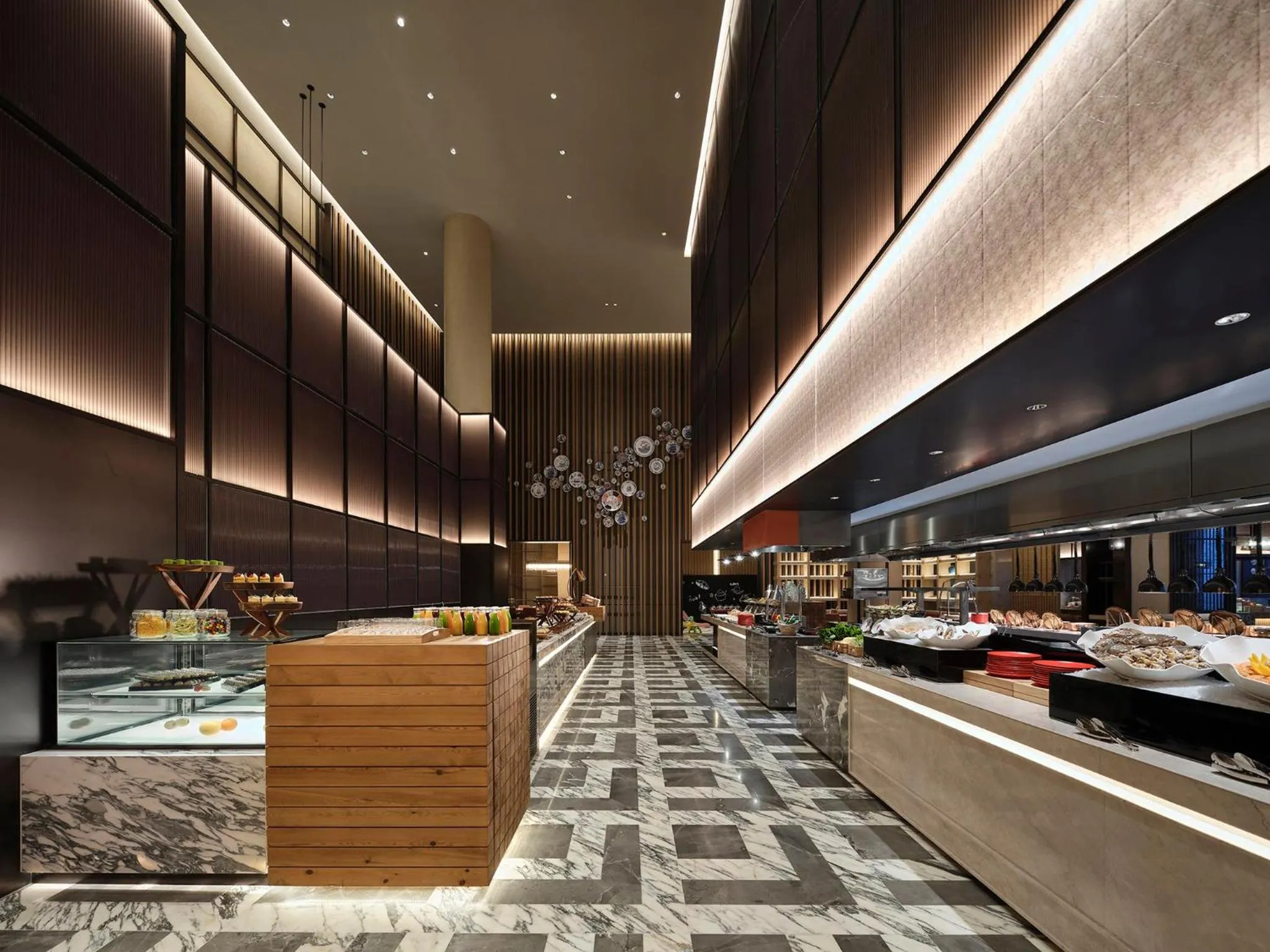 Restaurant/places to eat in HUALUXE Nanjing Yangtze River