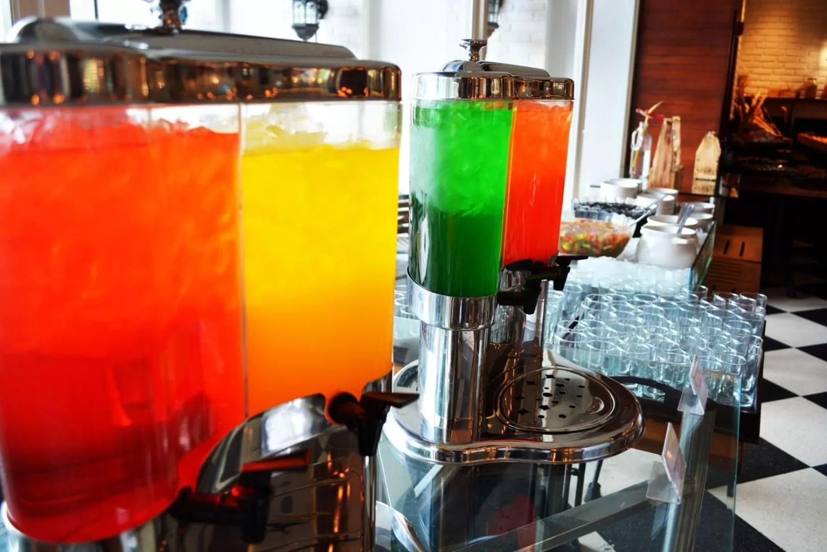 Restaurant/places to eat in Luminor Hotel Jemursari By WH with The Best Breakfast in Town and Located Near Surabaya Industrial Estate Rungkut SIER