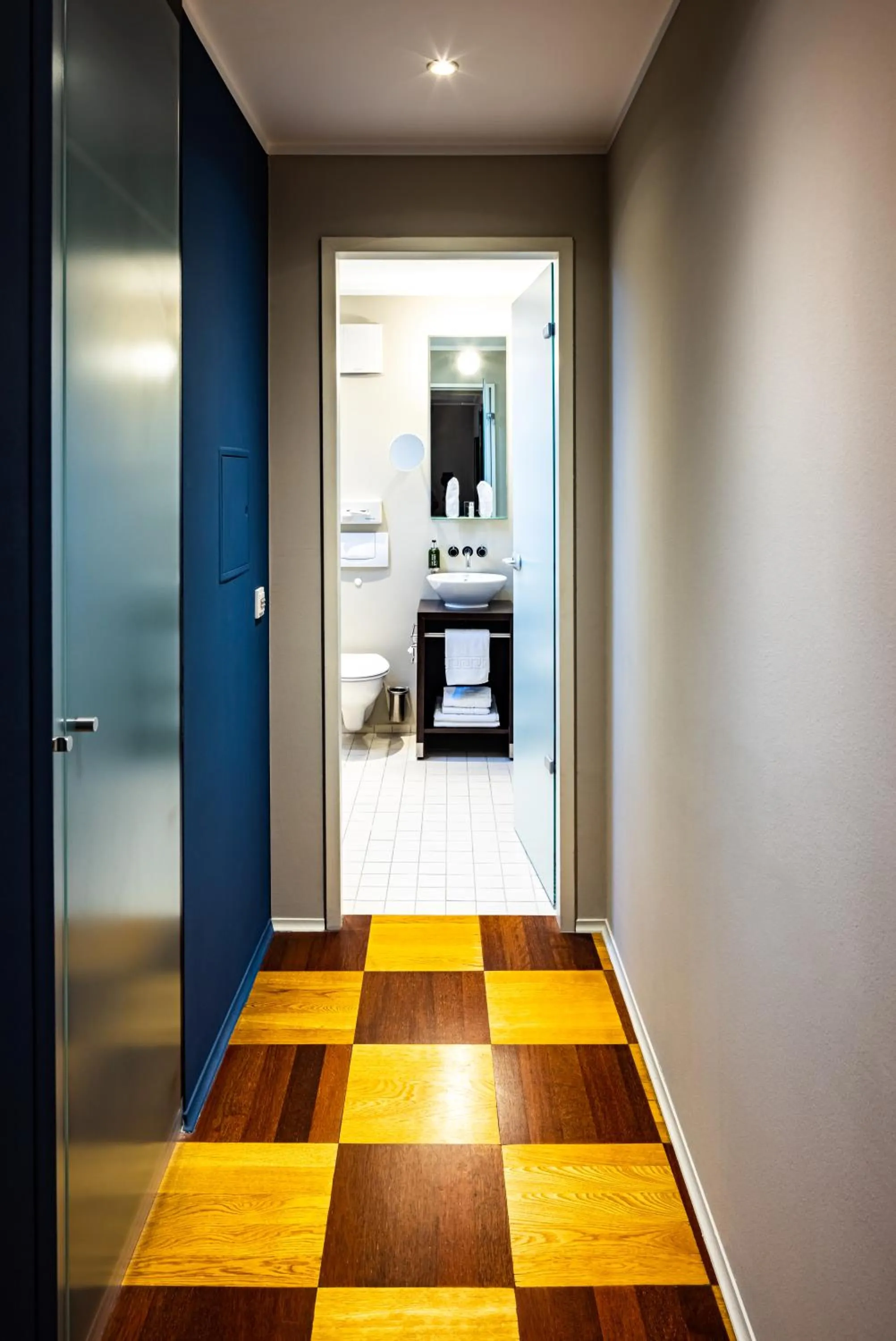 Photo of the whole room in The New Yorker Hotel Köln-Messe