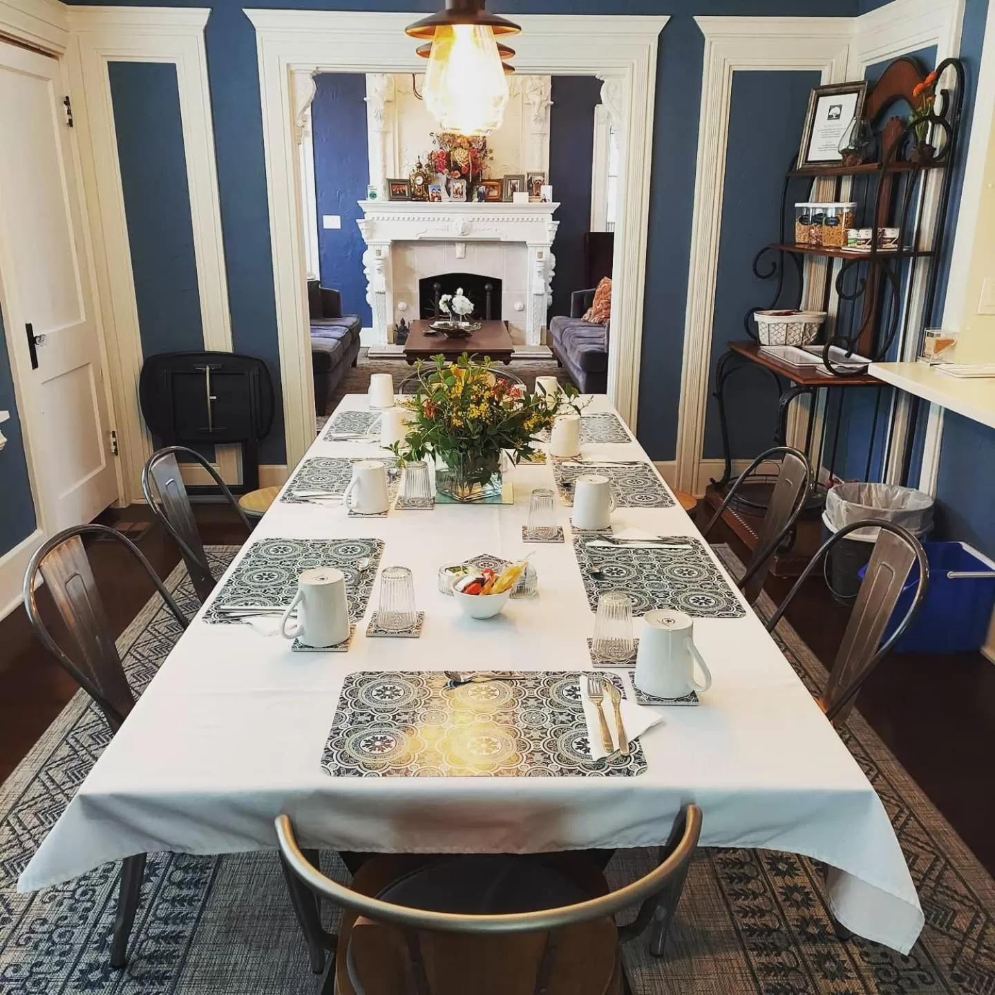Dining area, Restaurant/Places to Eat in The Kenwood Gables