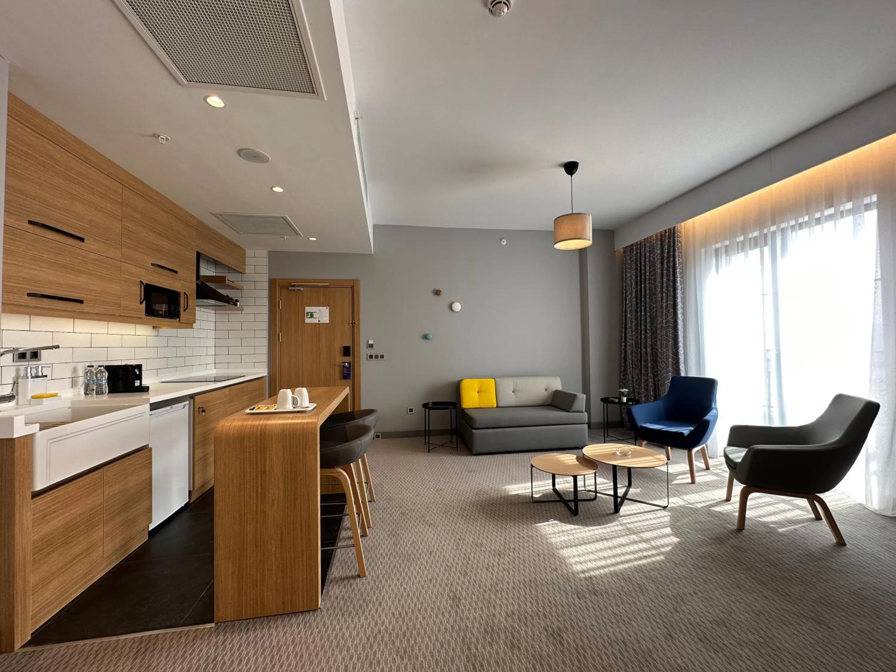 Living room in Holiday Inn Express - Ankara - Airport by IHG