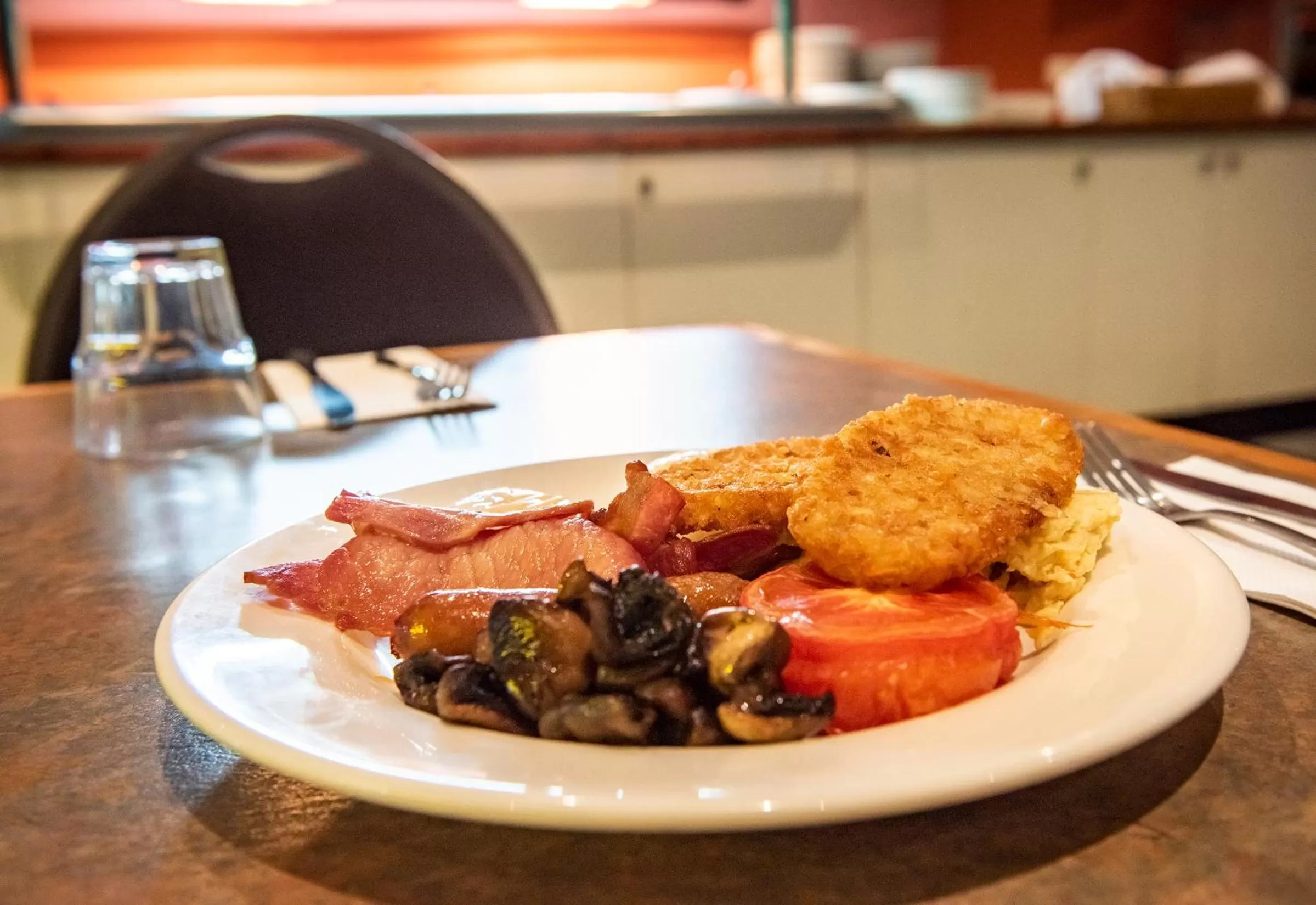 Breakfast in Knotts Crossing Resort