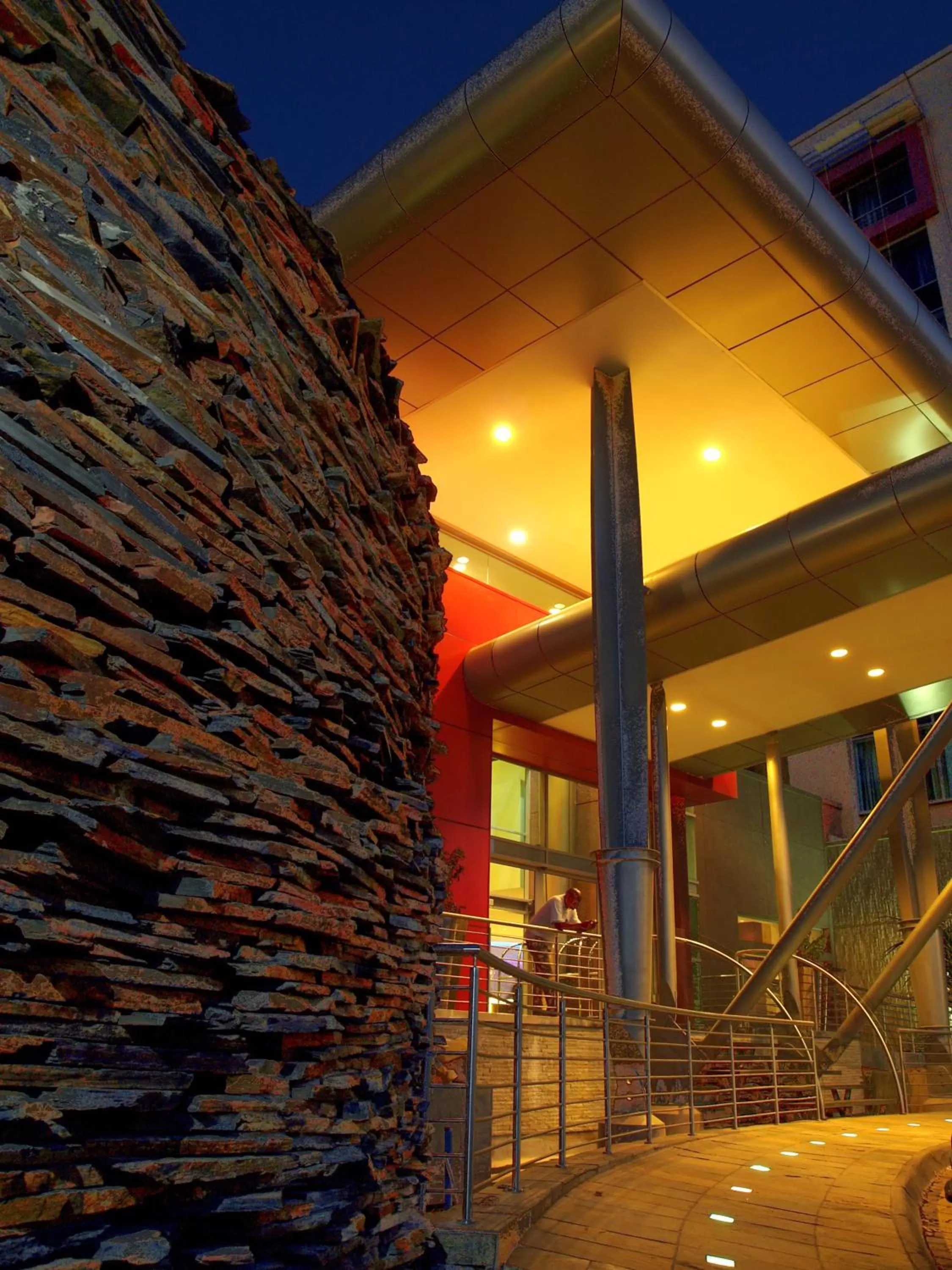 Property building in Southern Sun Rosebank, Johannesburg