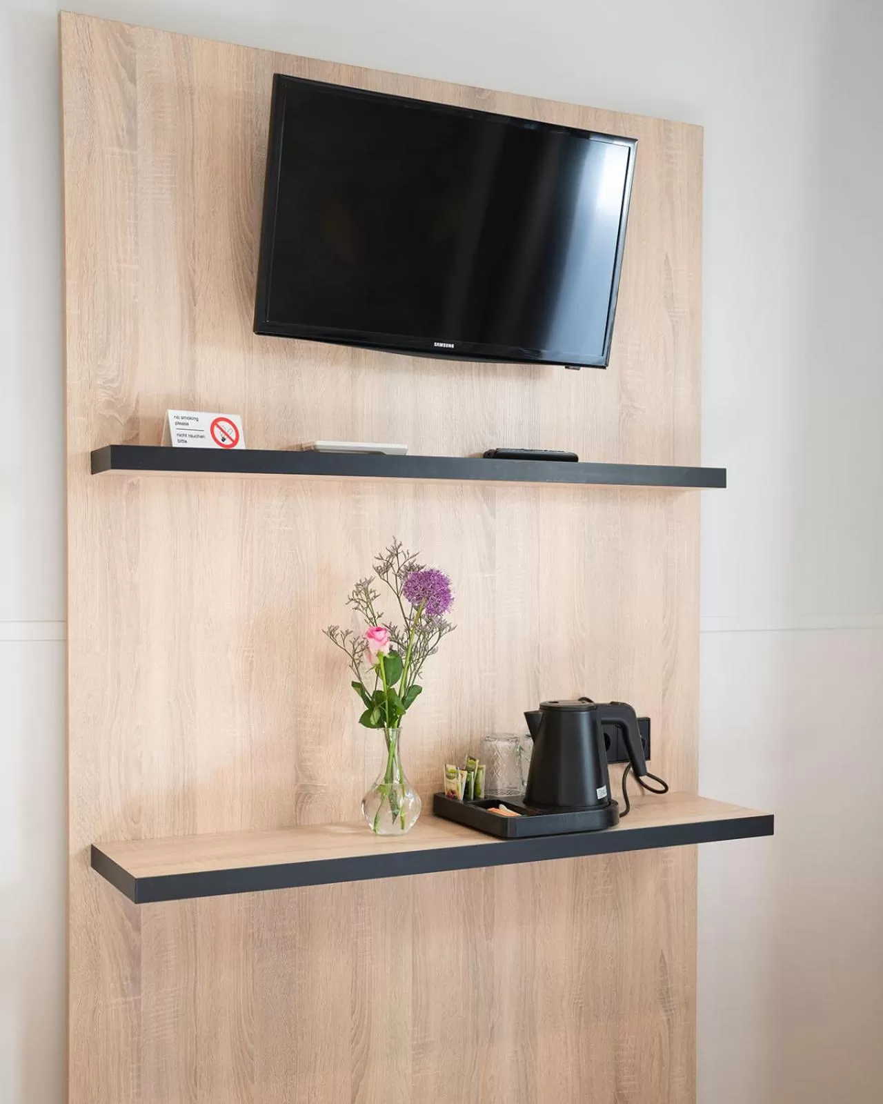 TV and multimedia in Hotel van Gelder