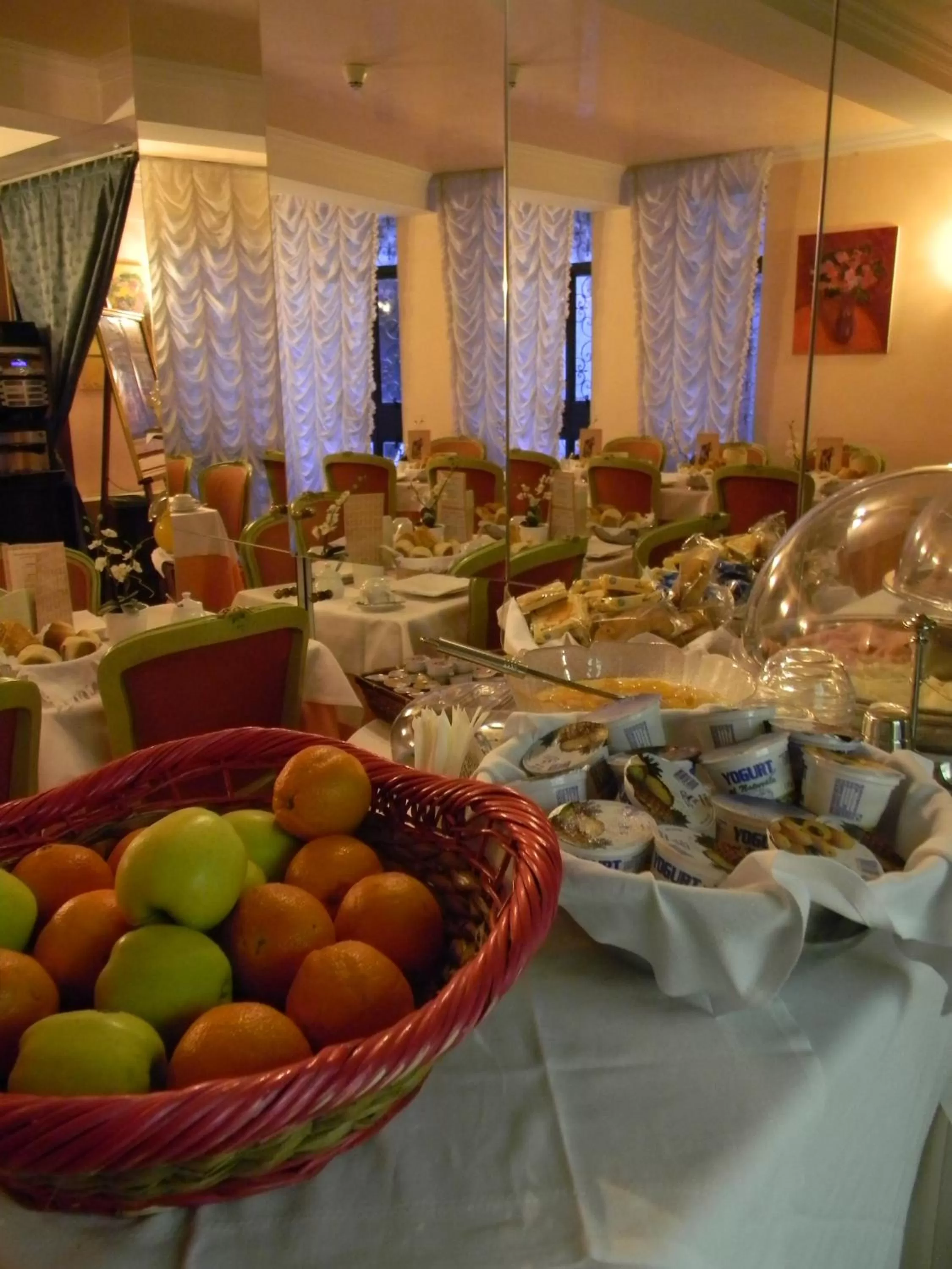 Cycling in Hotel Pantalon