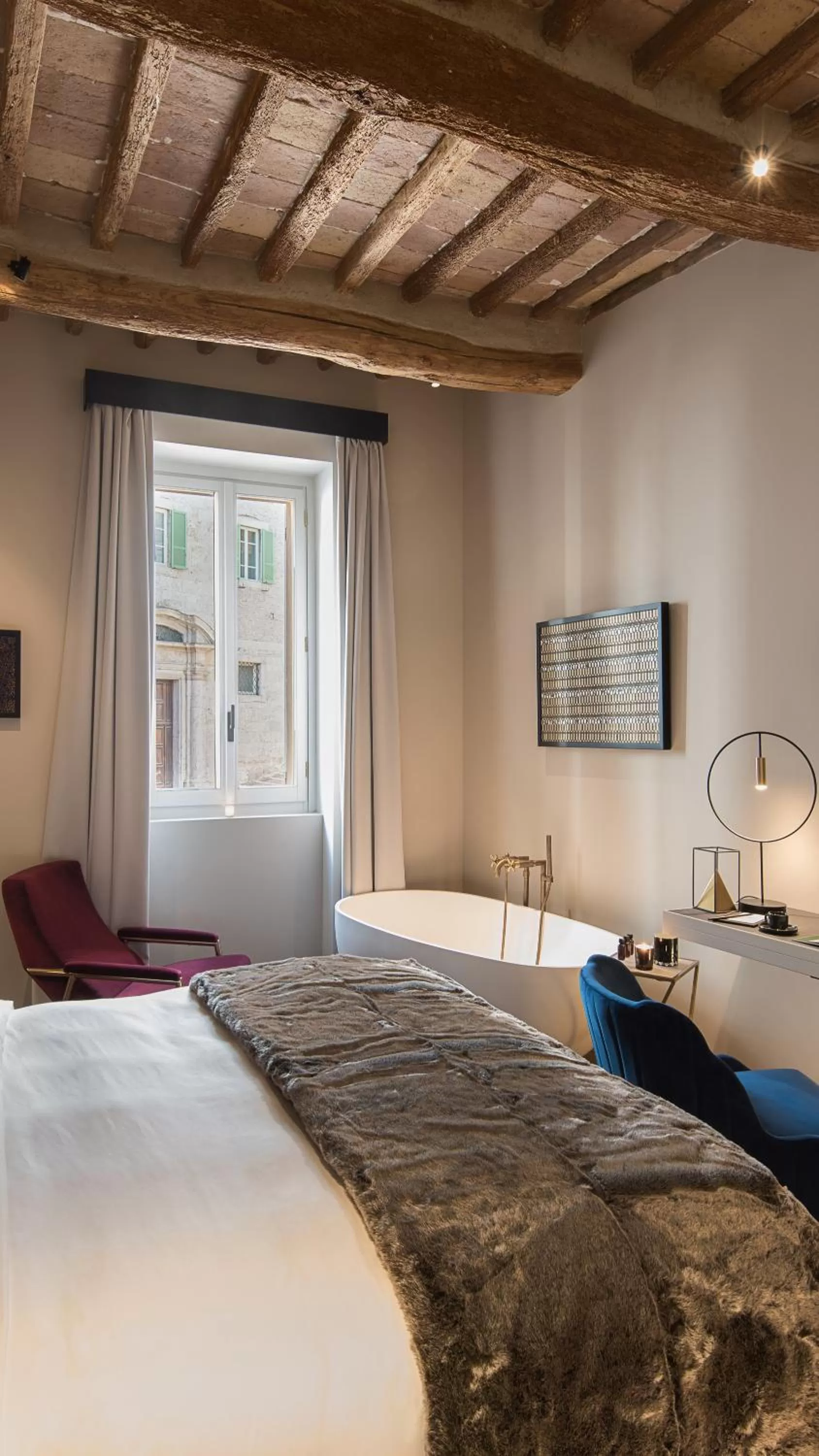 View (from property/room), Bed in Times Suites - Guesthouse