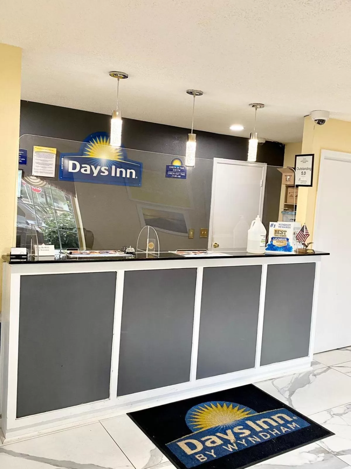 Days Inn by Wyndham Barnwell