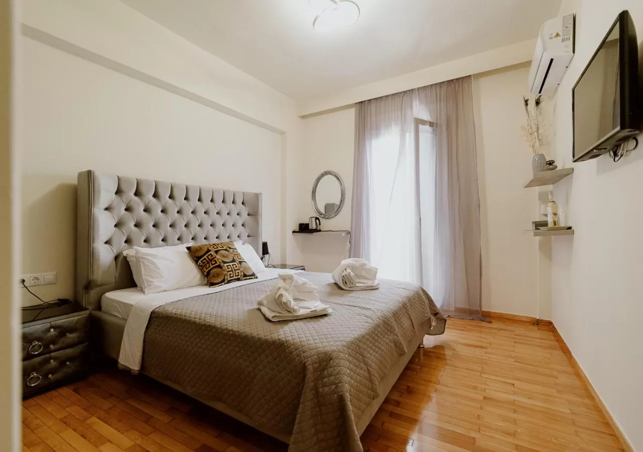 Bedroom, Bed in ROH Suites