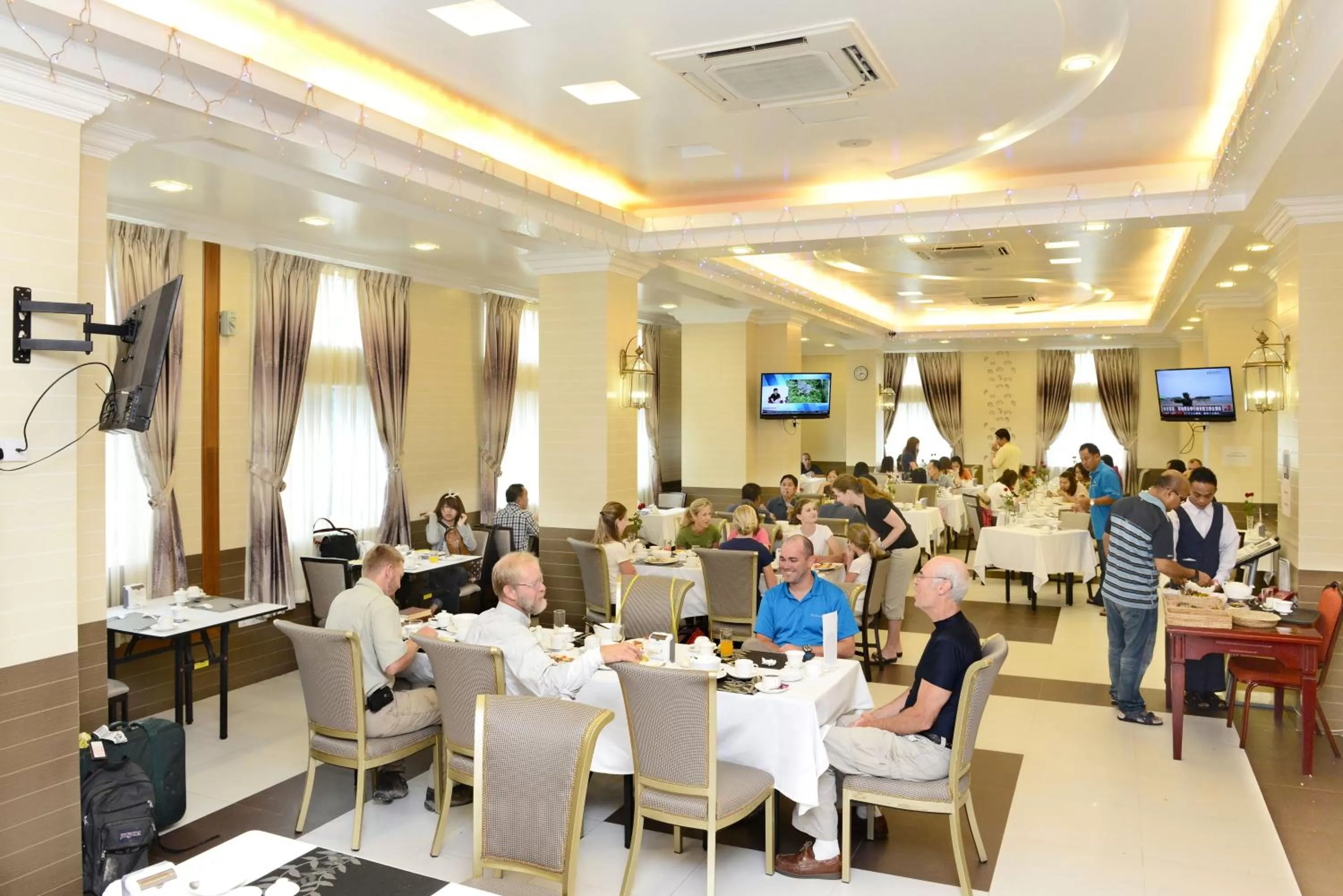 Dining area in Hotel Grand United - Ahlone Branch