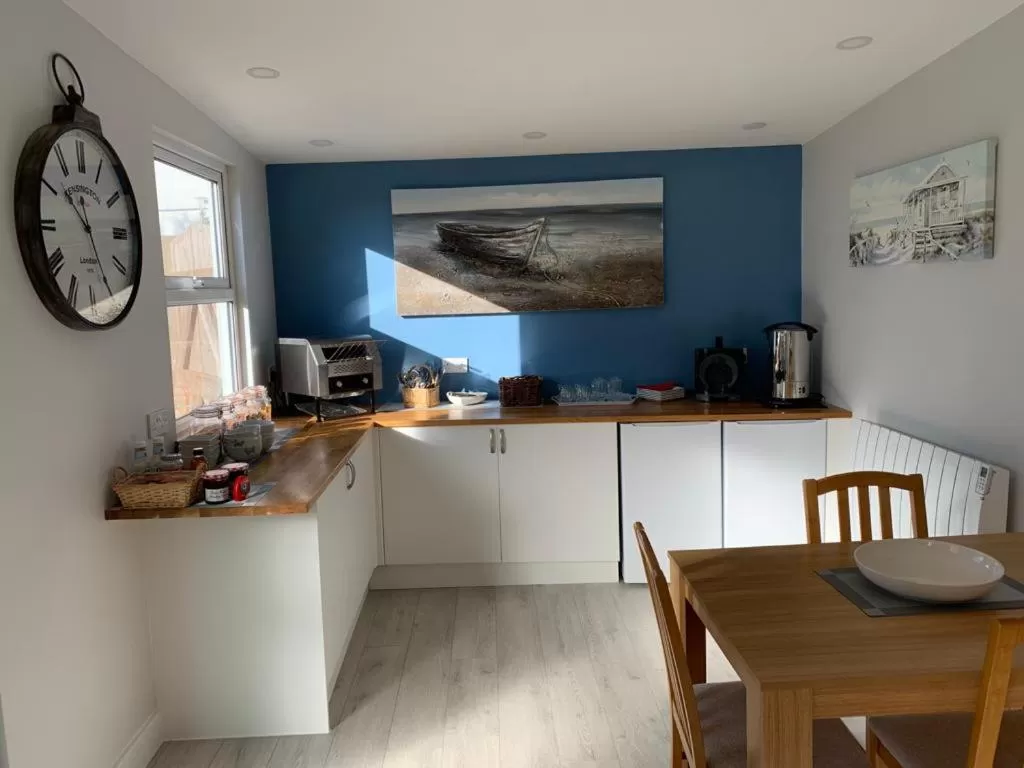 Breakfast in TRETHEWEY GUEST HOUSE