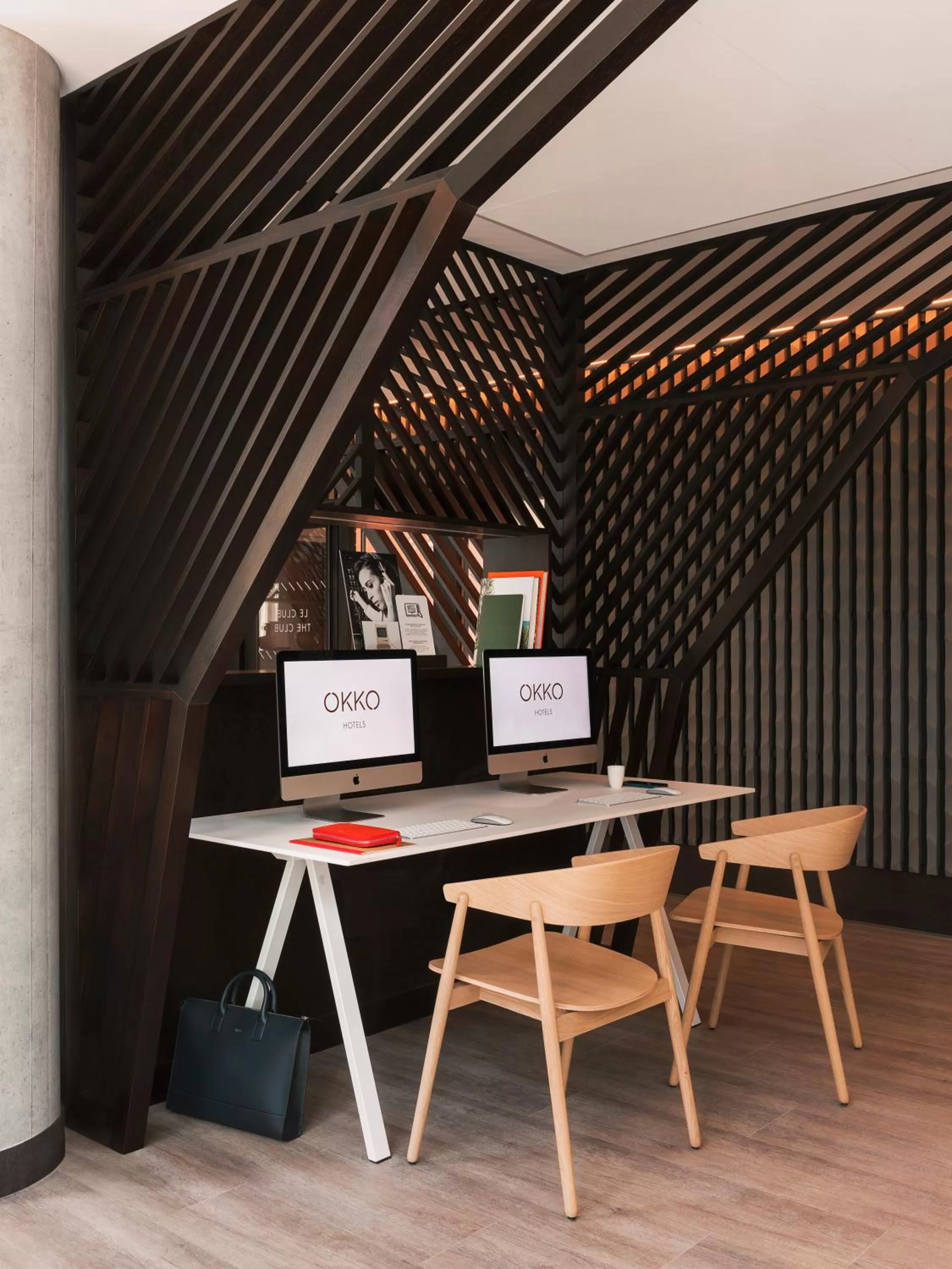 Seating area in OKKO Hotels Paris La Défense