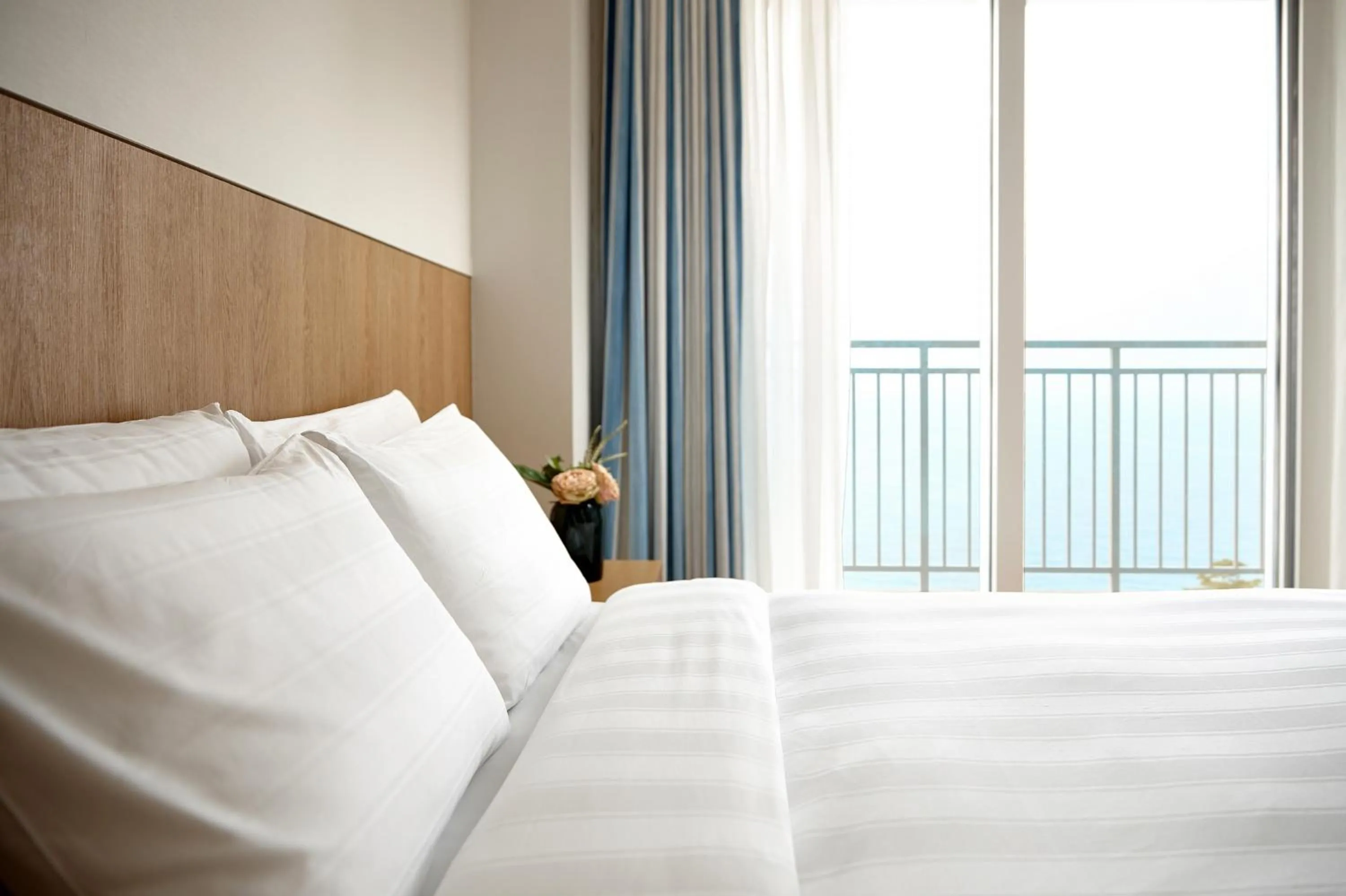 Bed in Lotte Resort Sokcho