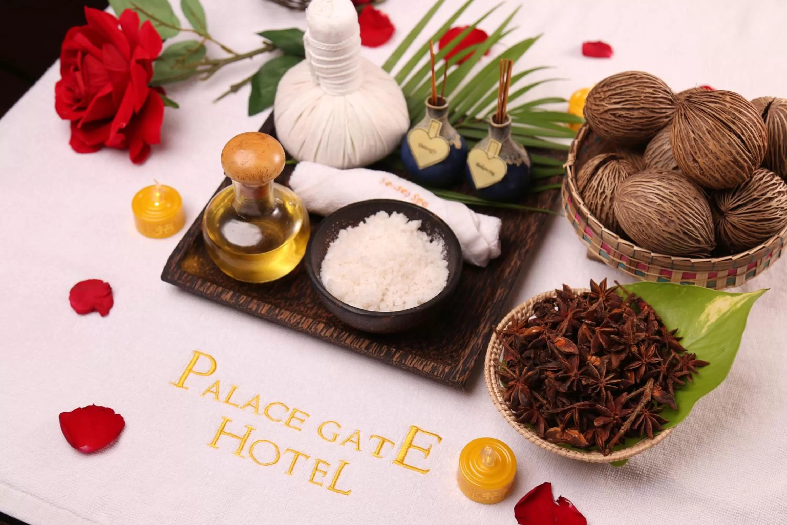 Massage in Palace Gate Hotel & Resort by EHM