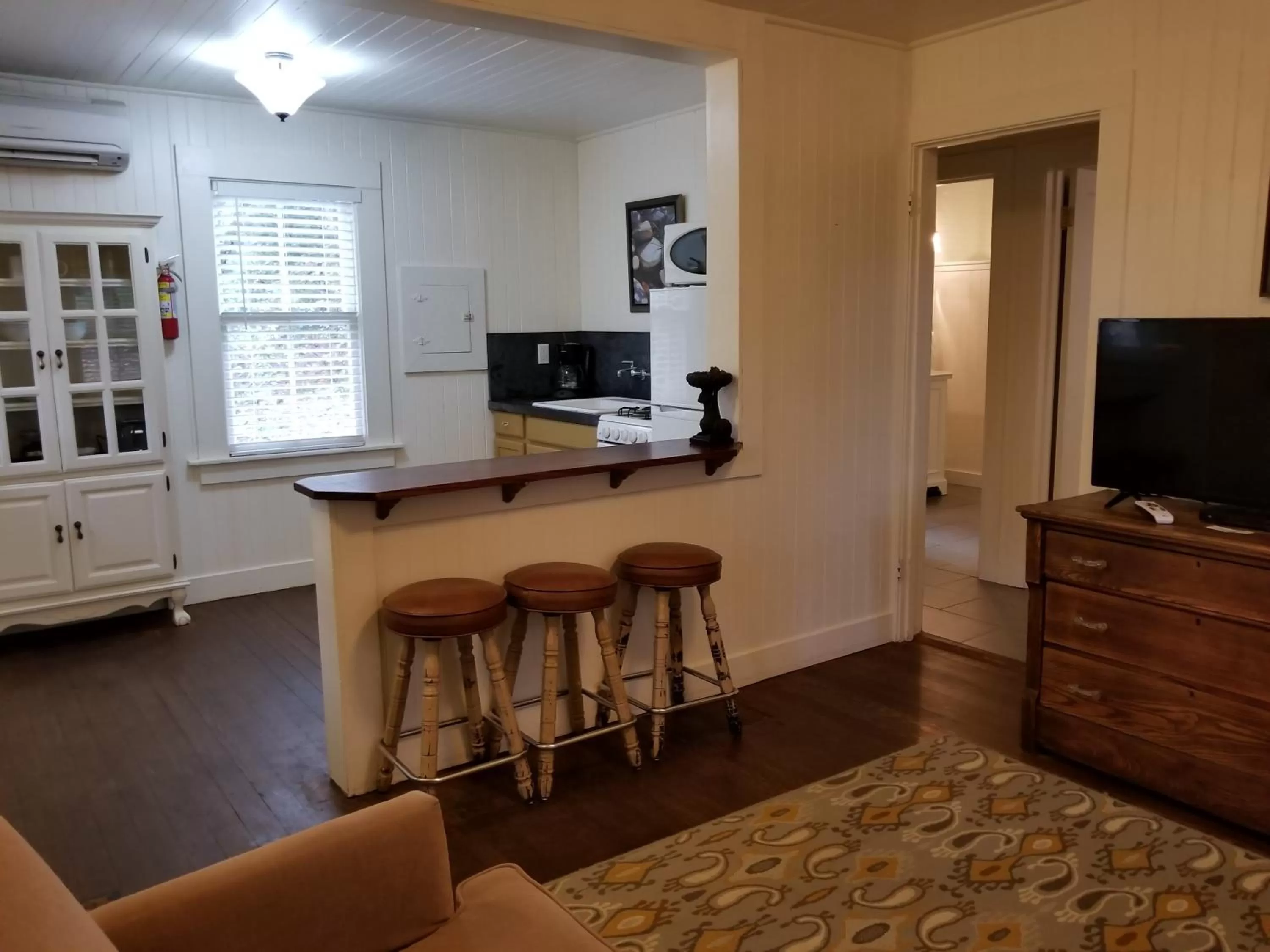 China Creek Cottages