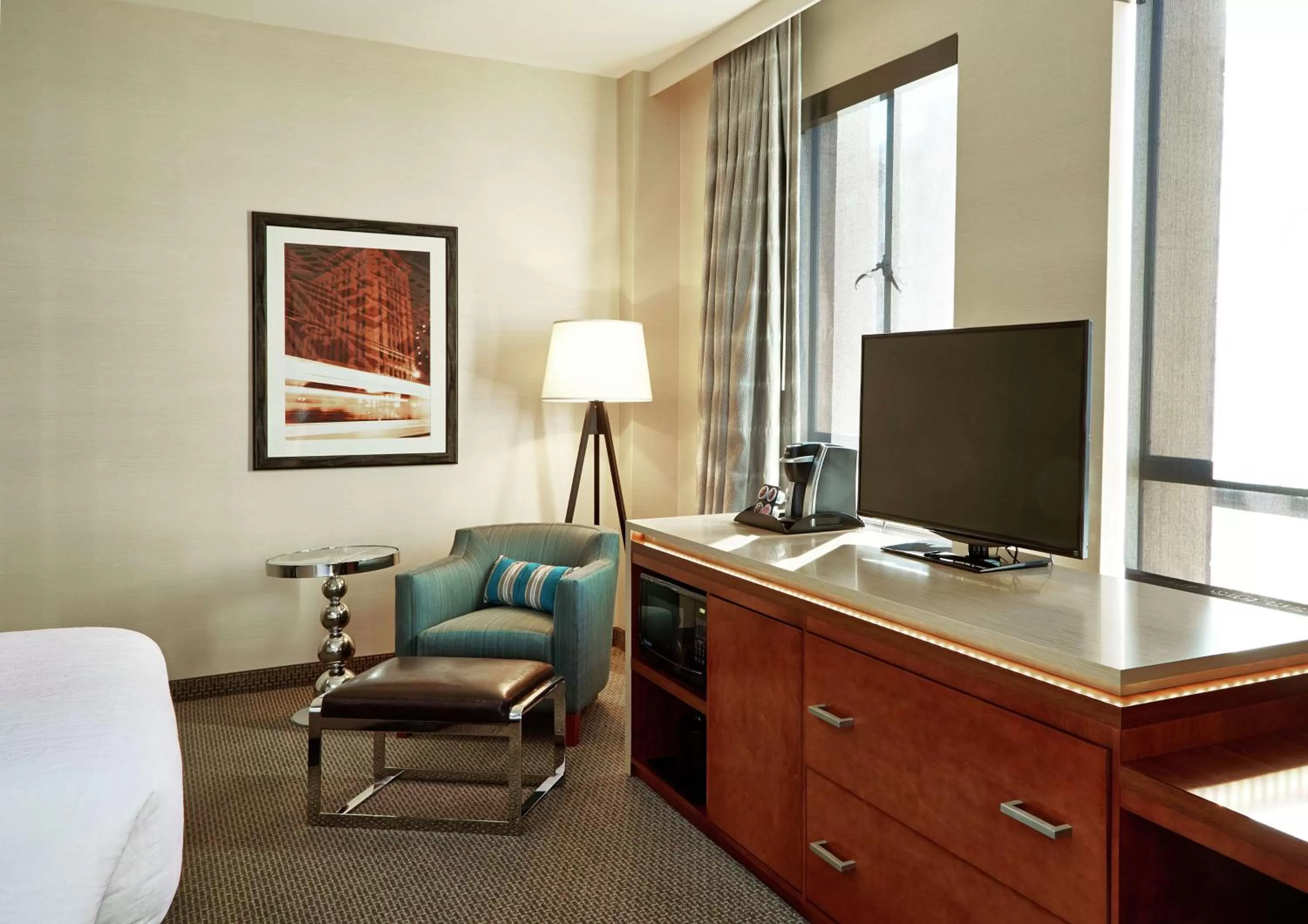 Bedroom in Hilton Garden Inn Phoenix Downtown