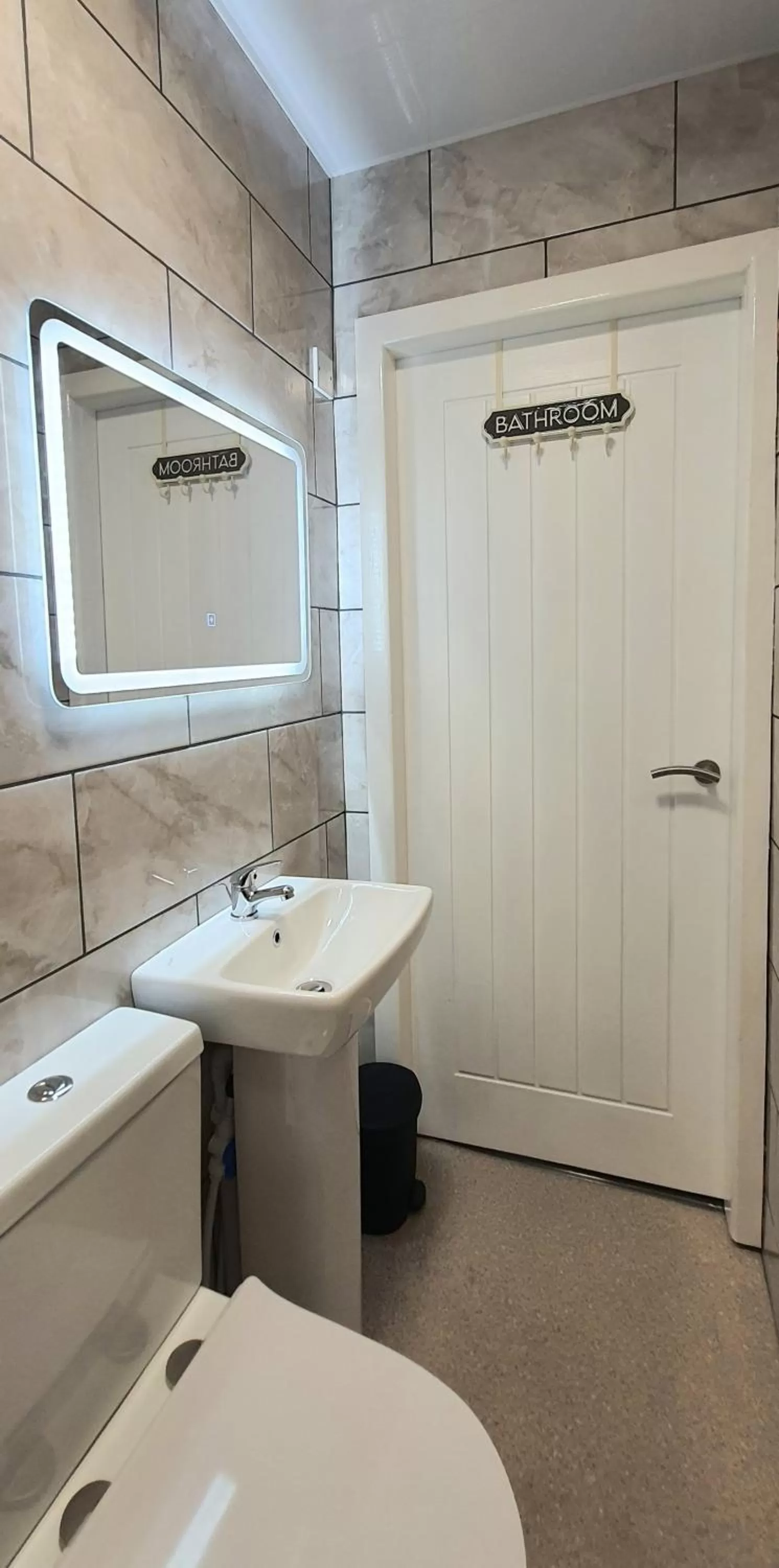 Bathroom in Charlton Aparthotel