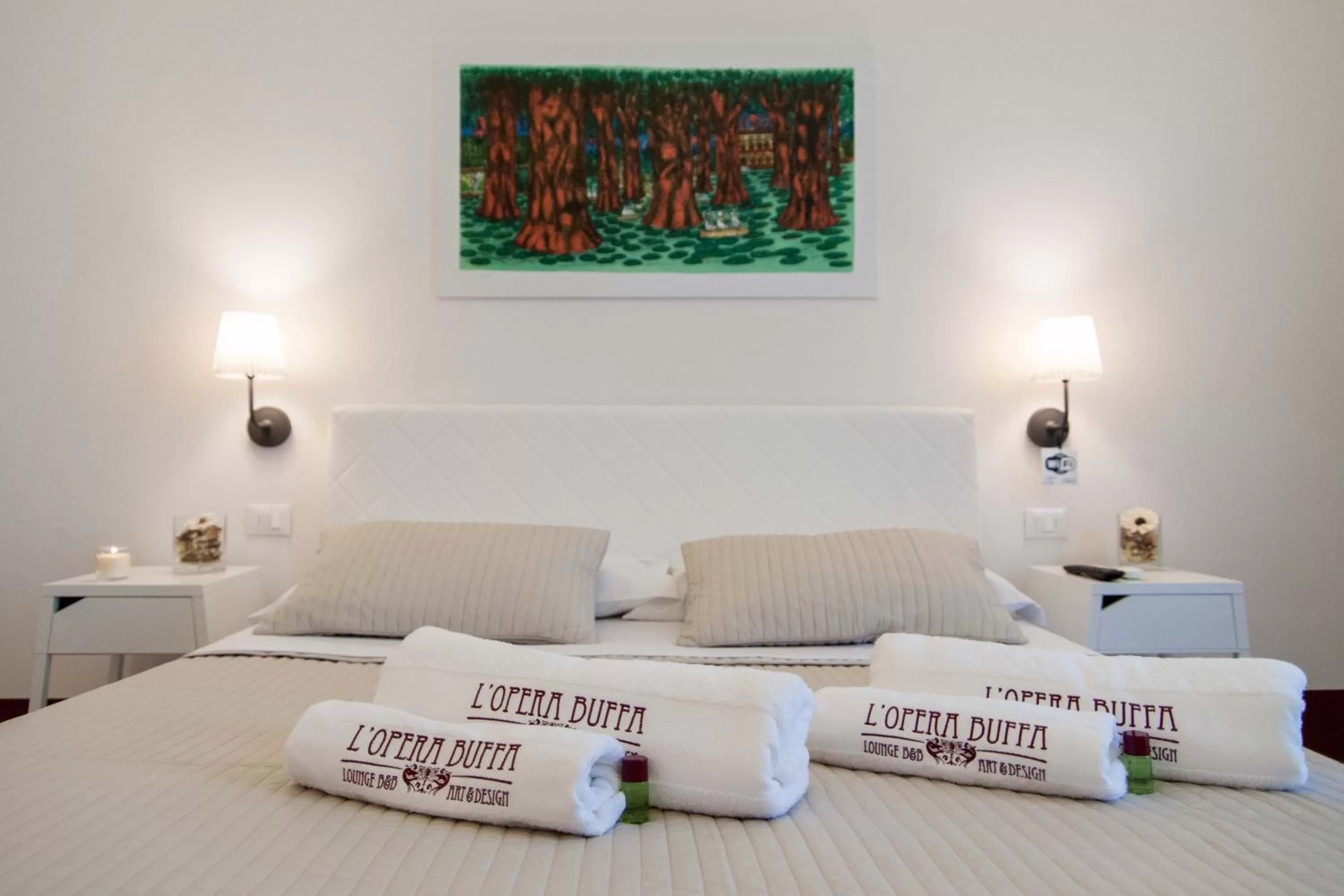 Bed in L'Opera Buffa