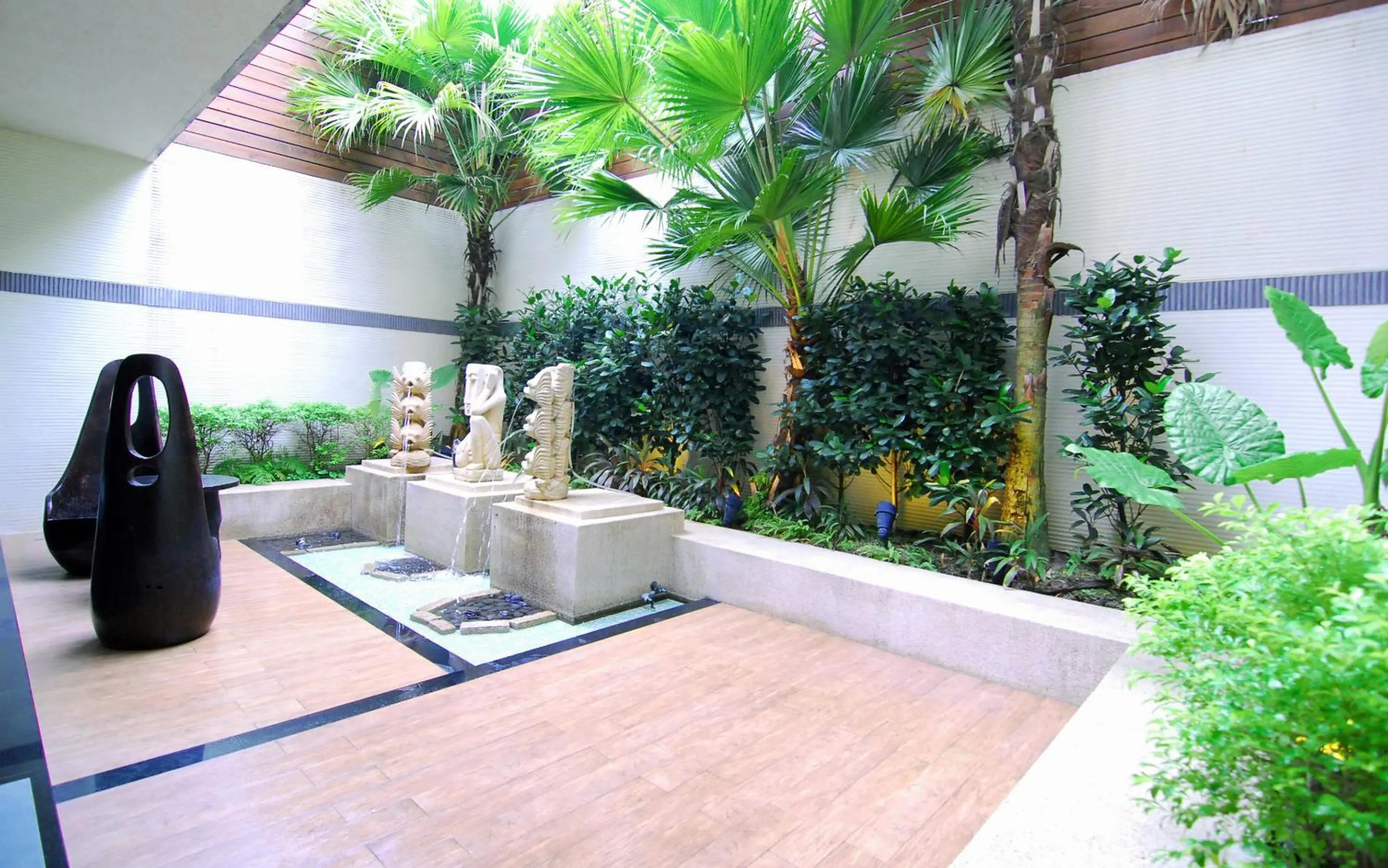 Balcony/Terrace in Yes Motel