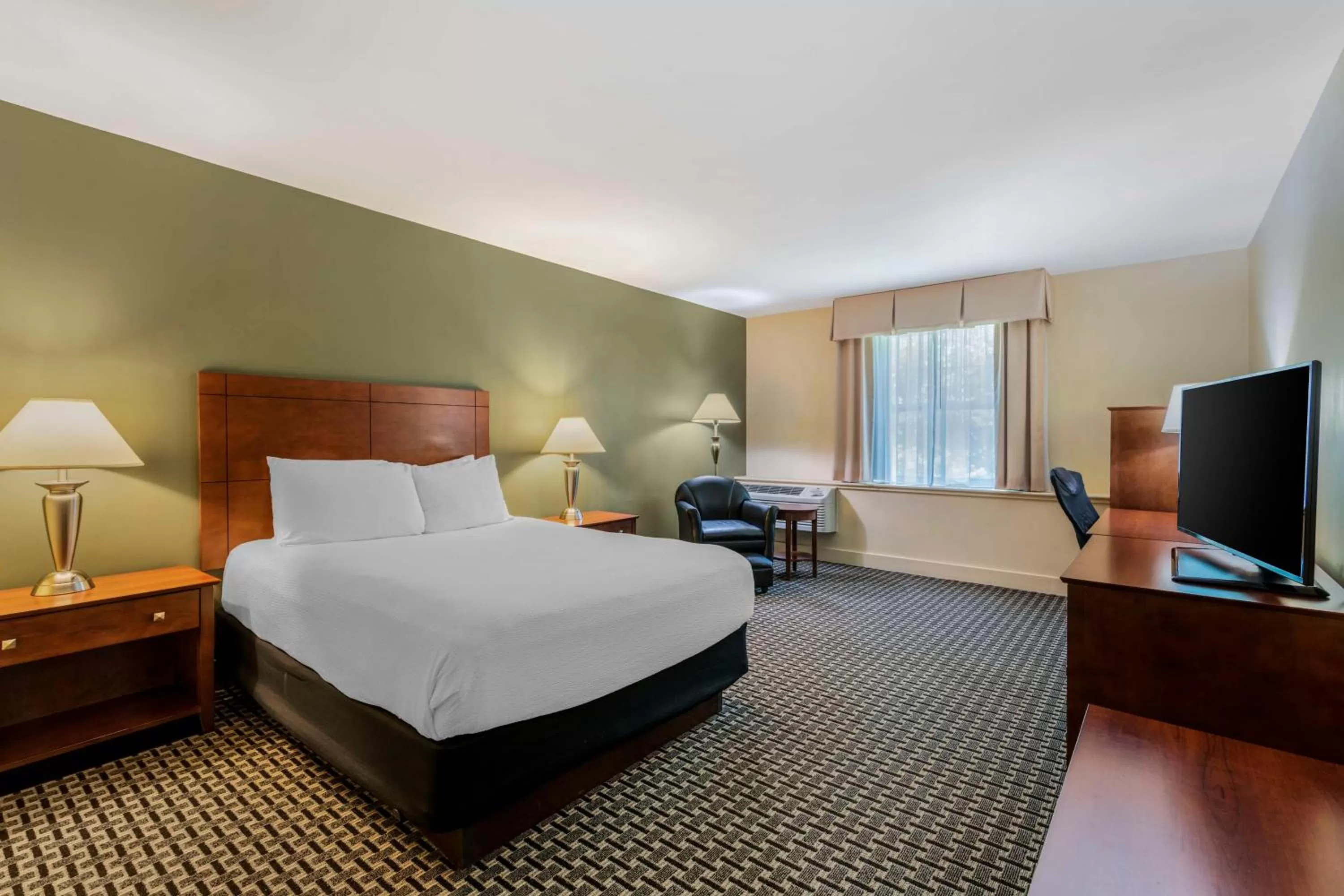 Bedroom, Bed in Best Western Plus Brunswick Bath