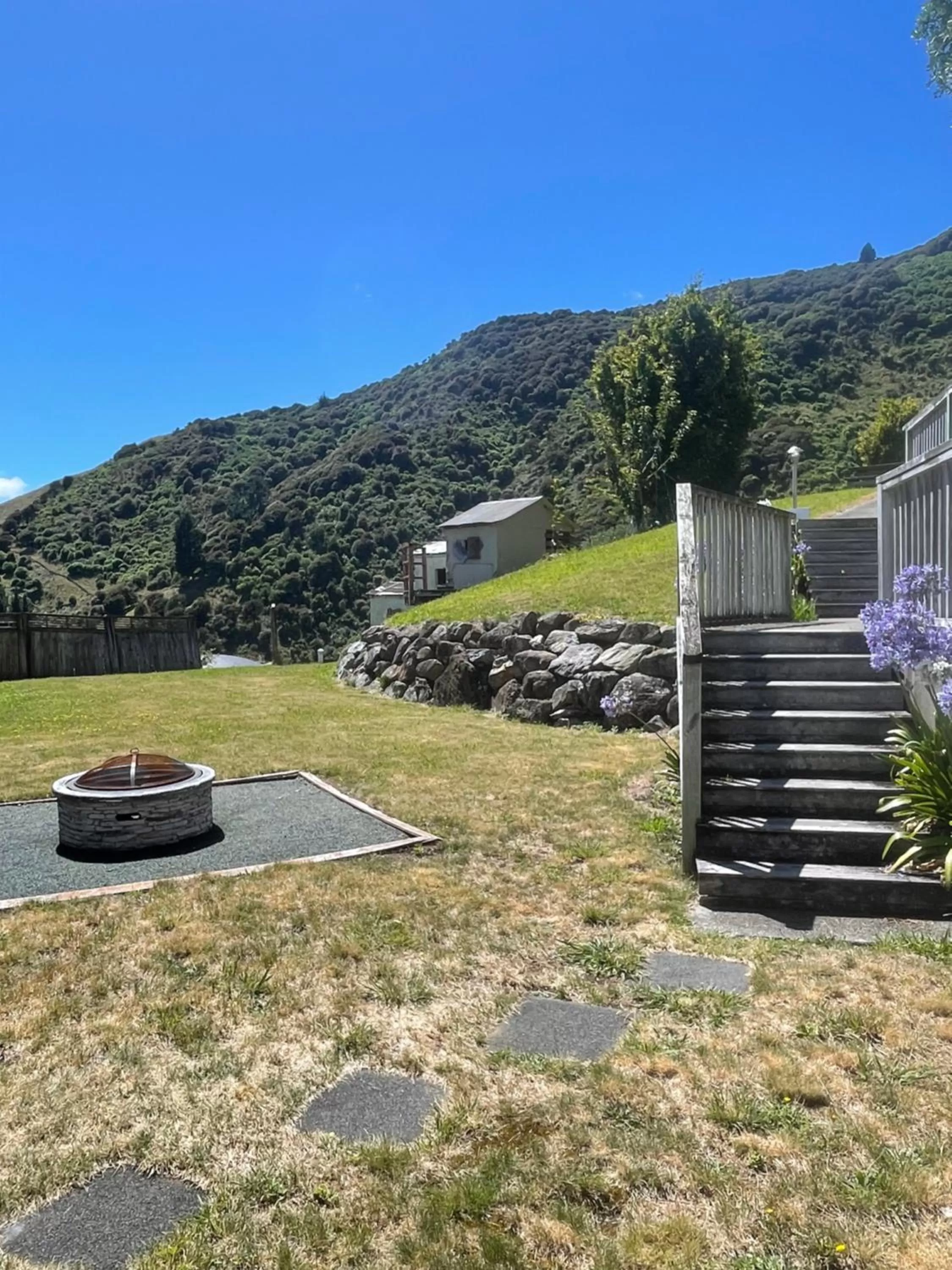 Garden in Parautane Lodge