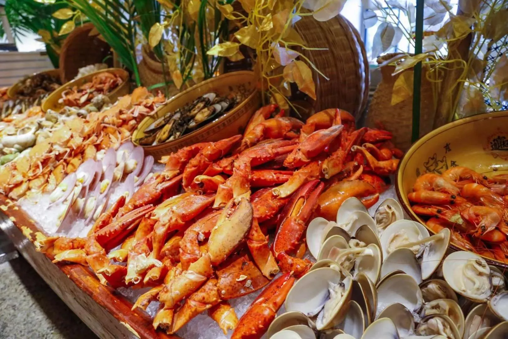 Food in Grand Hotel Haikou - Managed by Accor