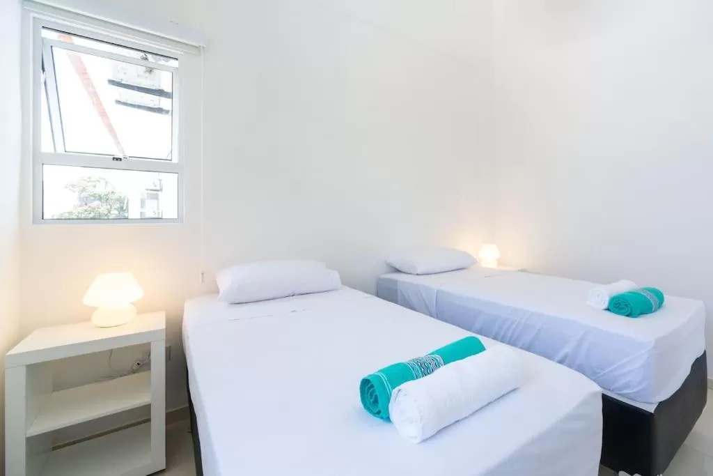 Bed in Manga Verde Beach Residence