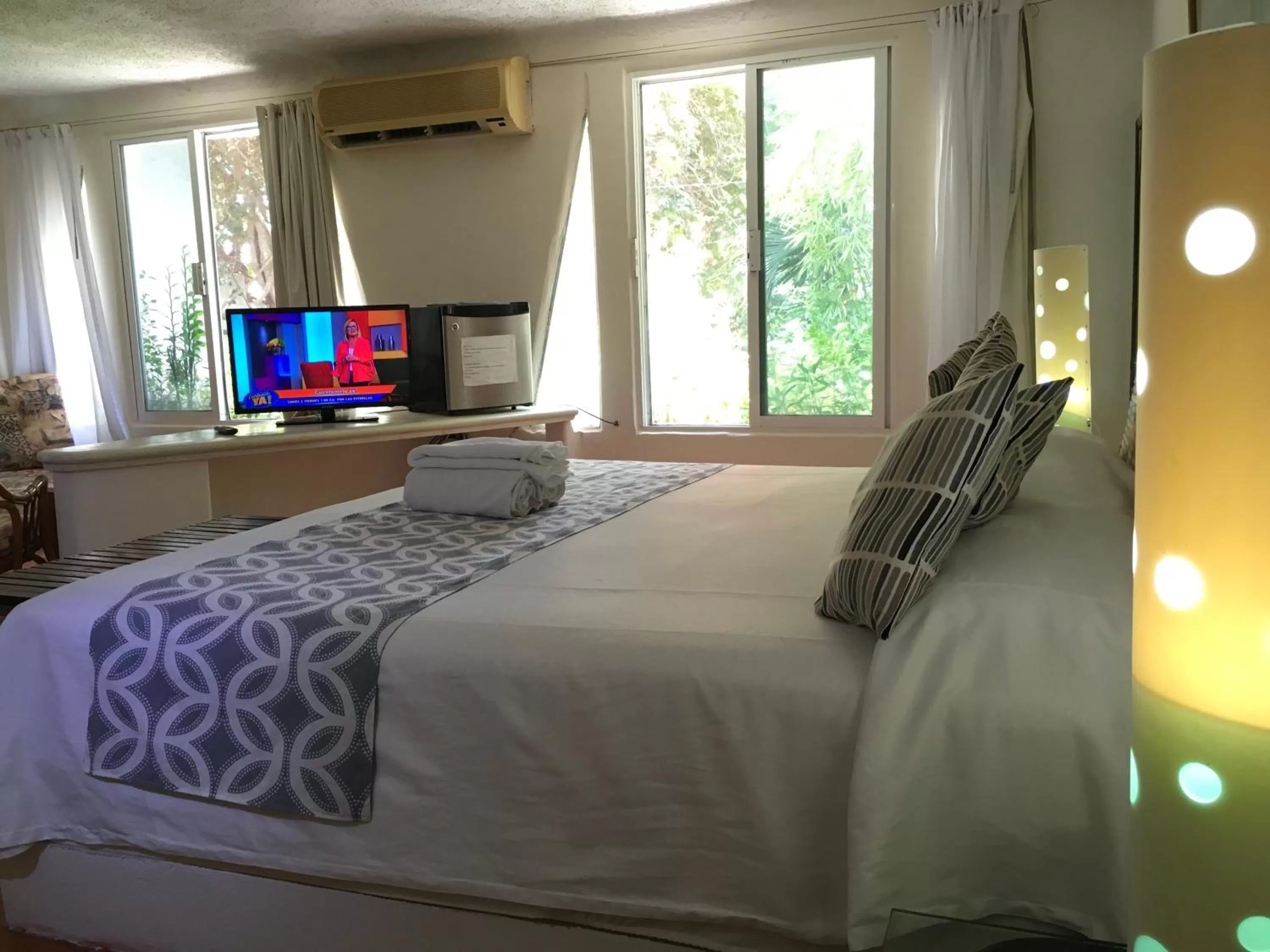 Bedroom, Bed in Maria's Kan Kin