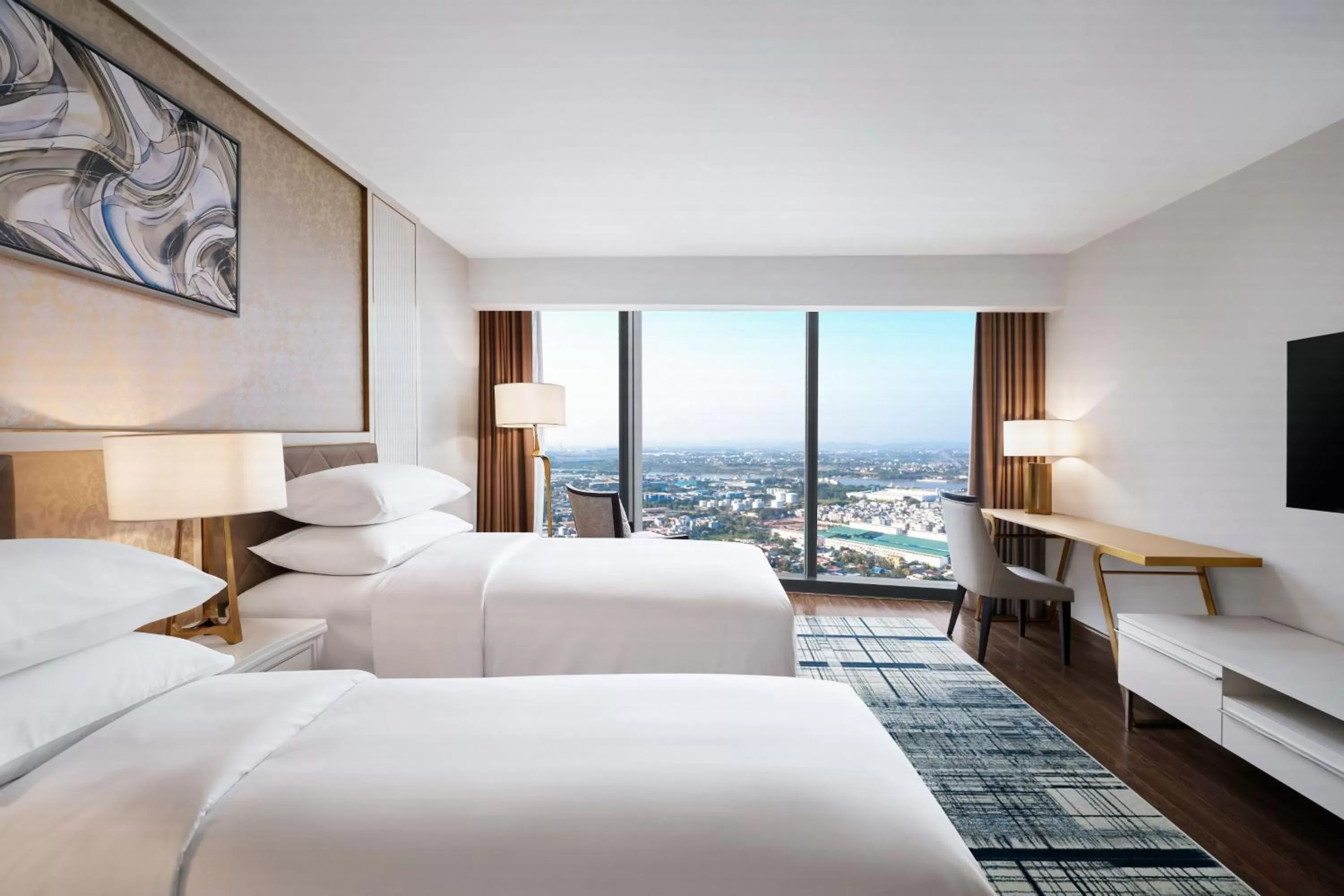 Bedroom, Bed in Sheraton Hai Phong