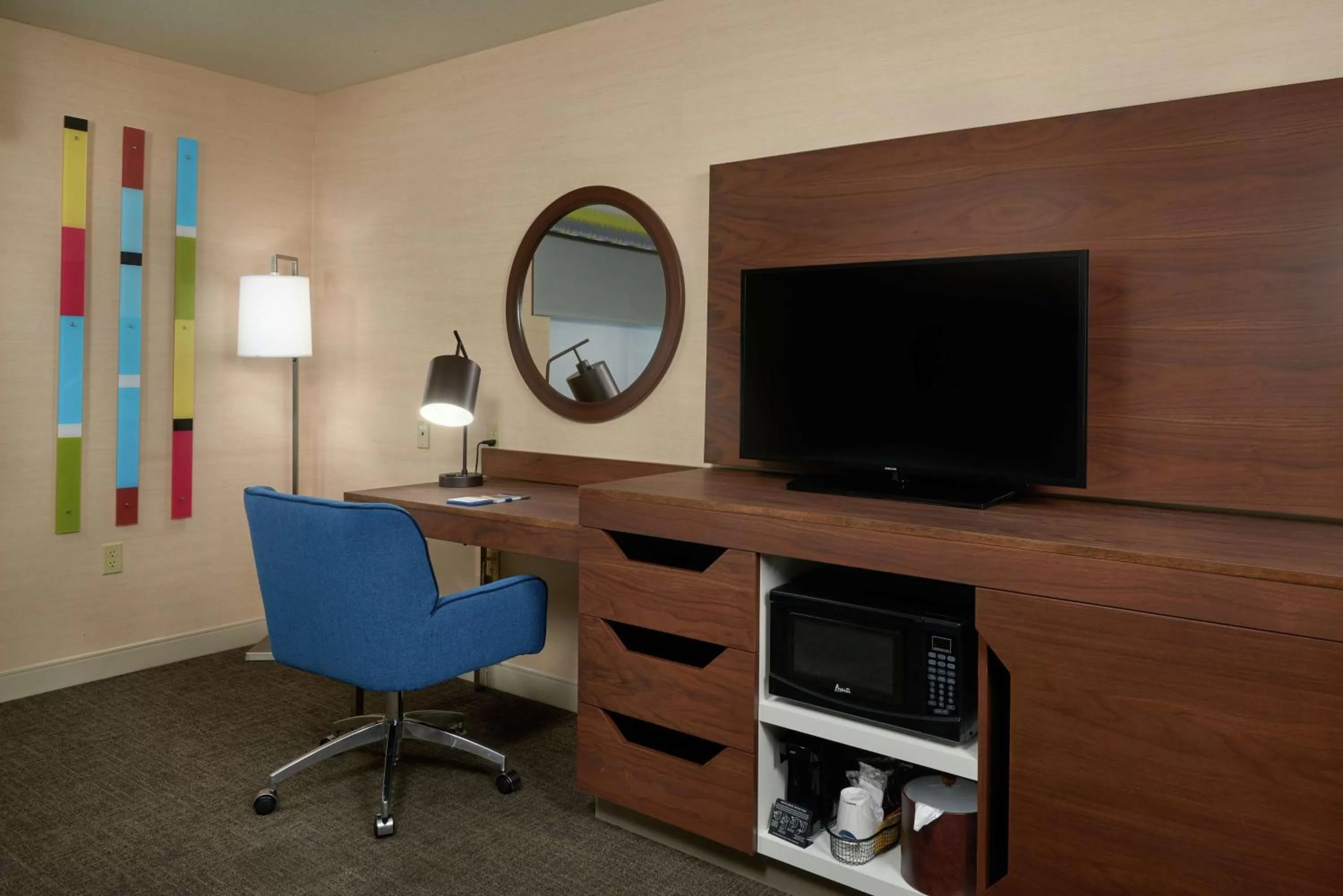 Bedroom in Hampton Inn & Suites Phoenix-Surprise
