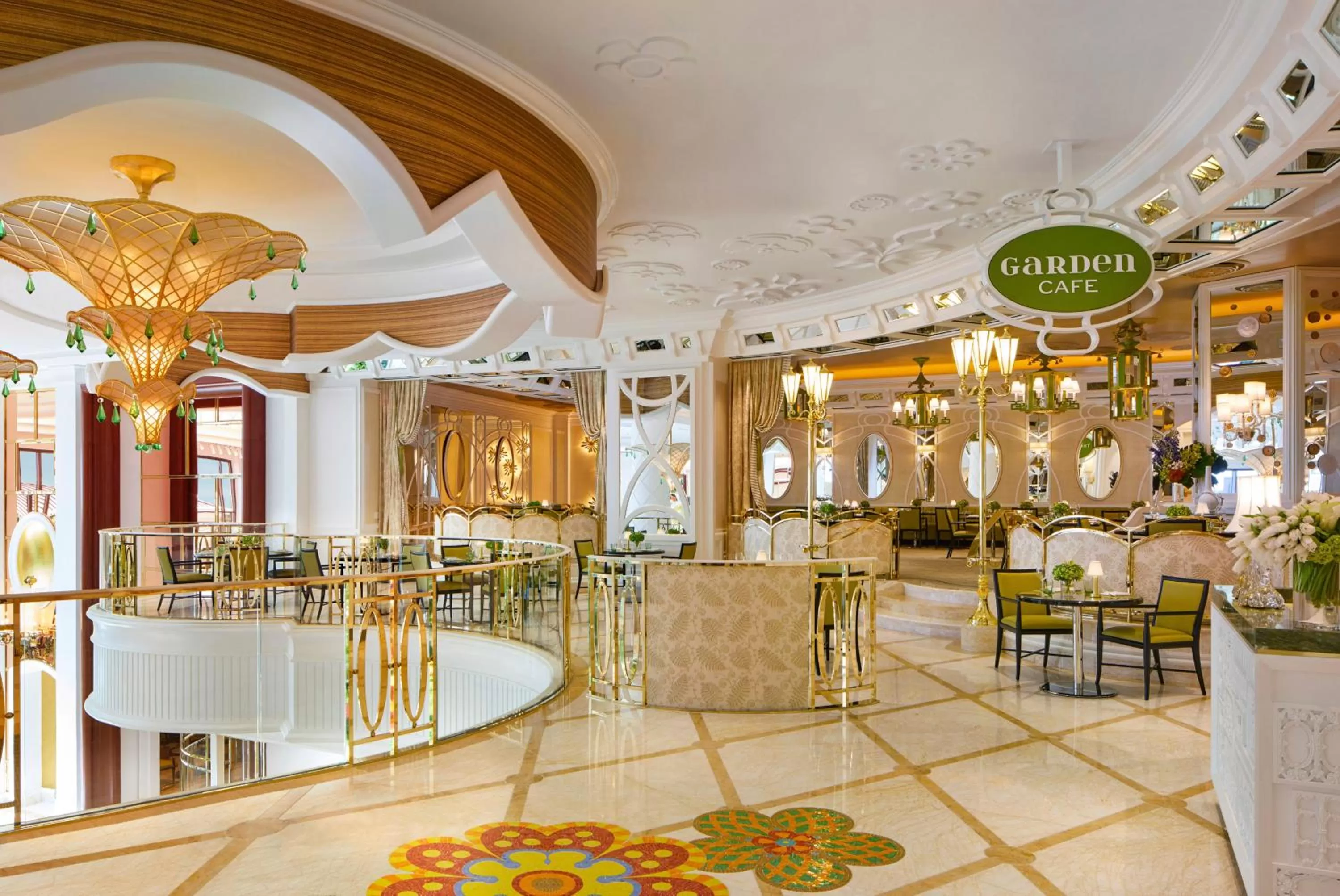 Restaurant/Places to Eat in Encore Boston Harbor