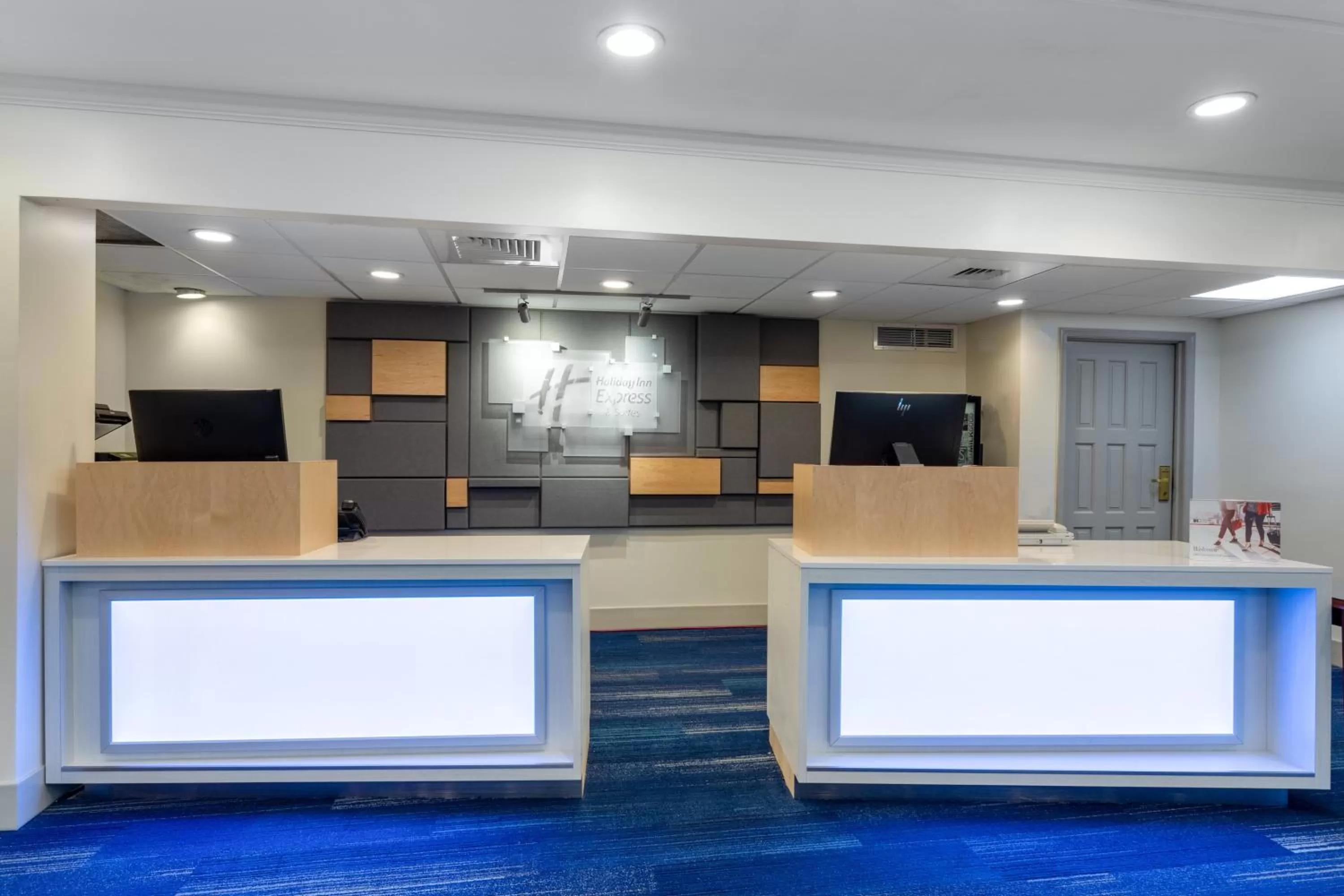 Property building in Holiday Inn Express Hotel & Suites Philadelphia - King of Prussia by IHG