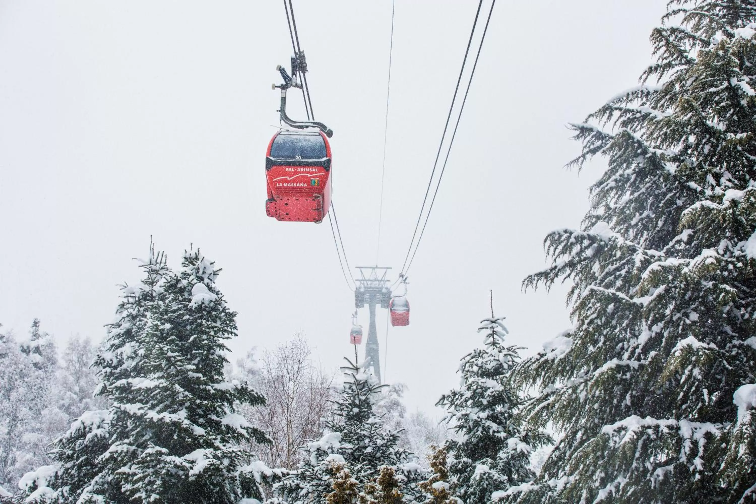 Landmark view in Hotel Màgic Ski by Nexta