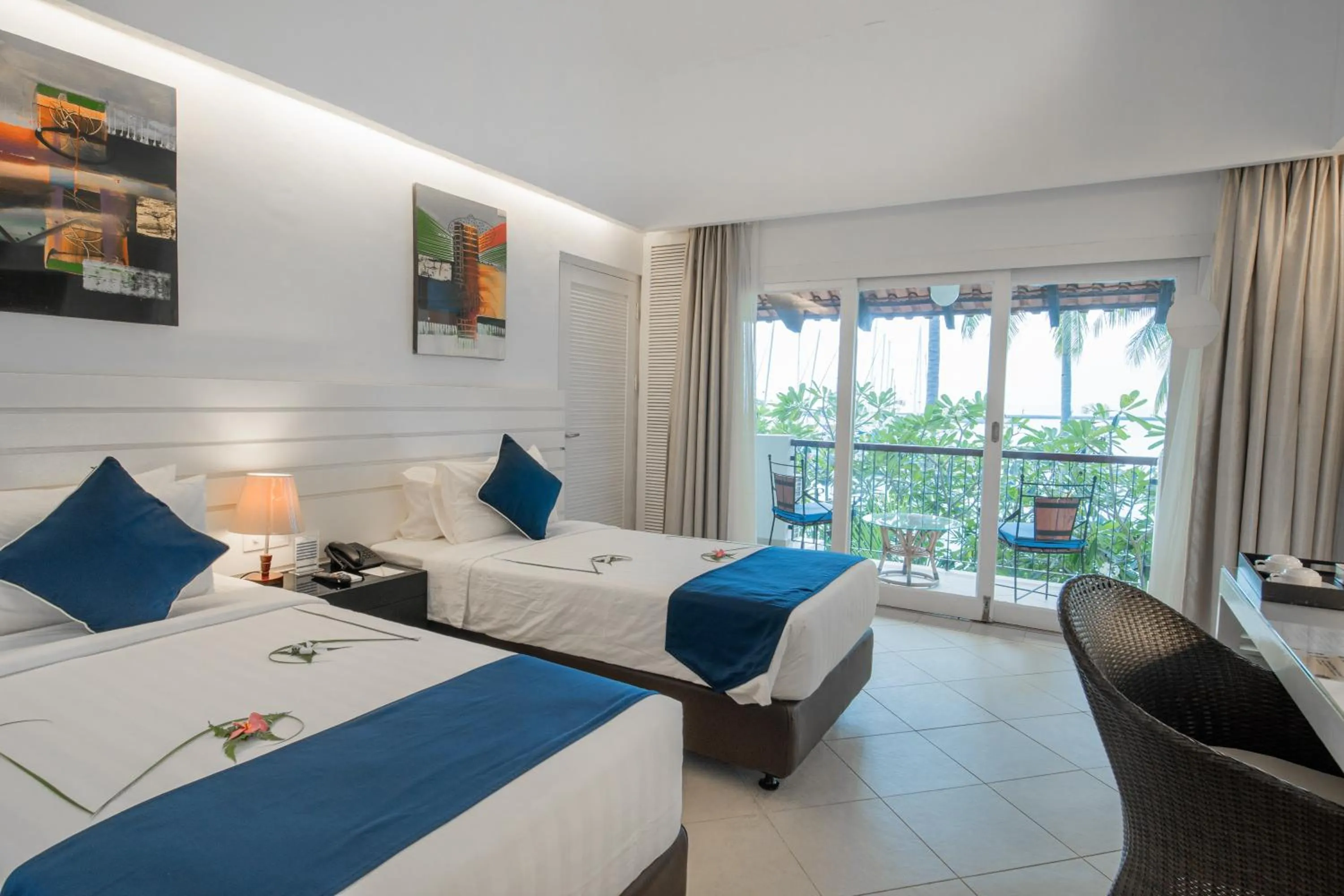 Coffee/tea facilities, Bed in Nongsa Point Marina