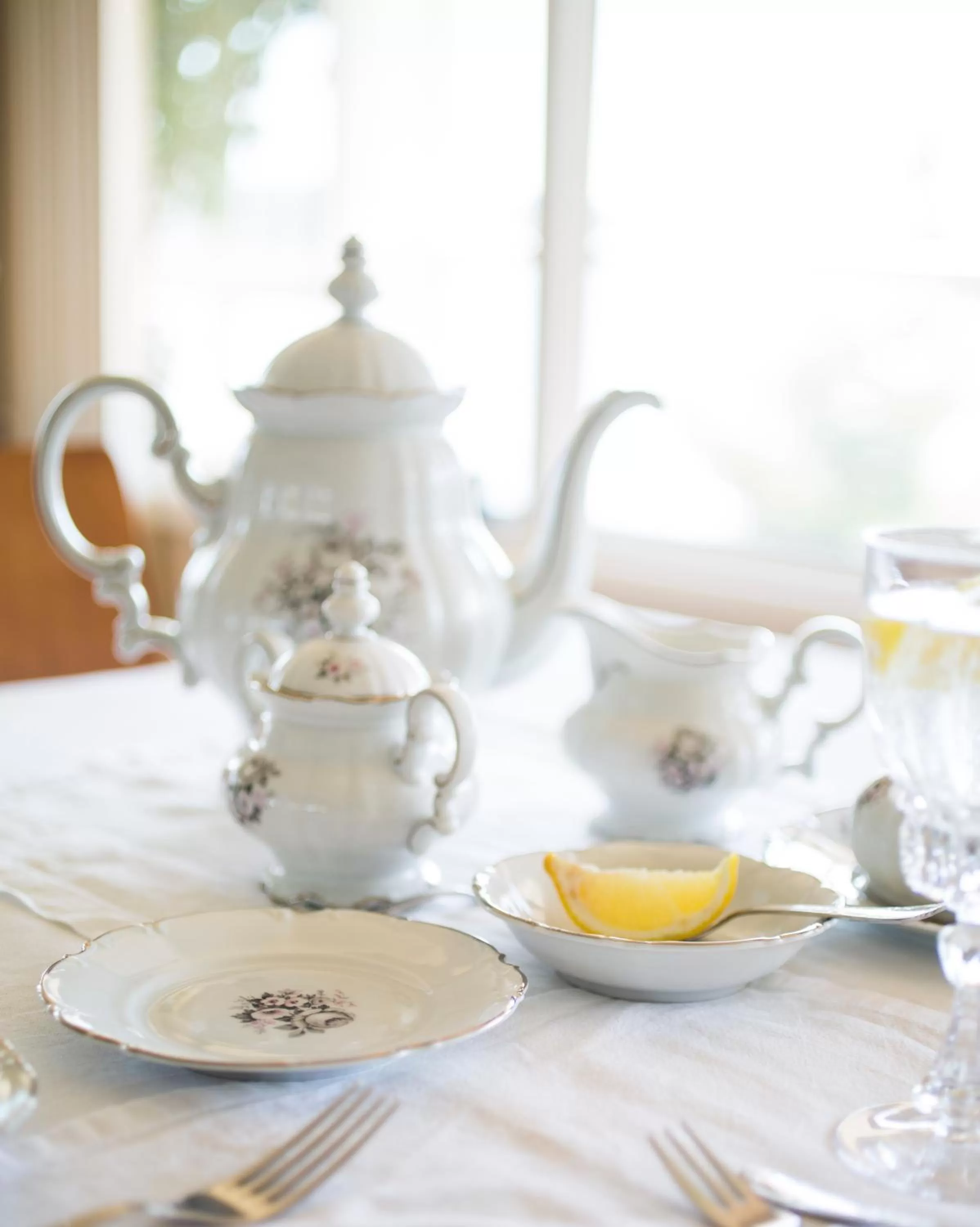 Decorative detail in Auberge Tom B&B