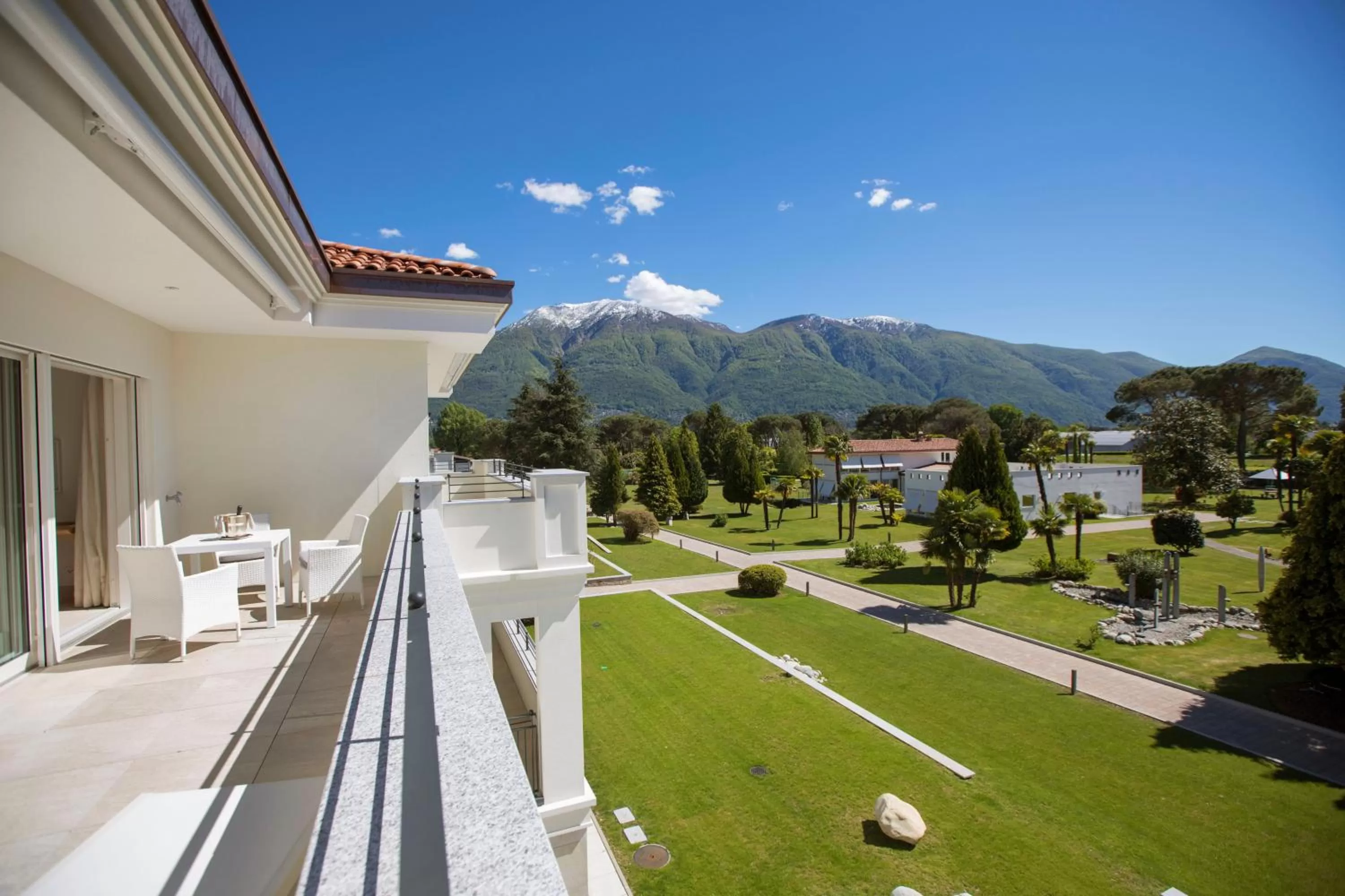 Garden in Delta Resort Apartments