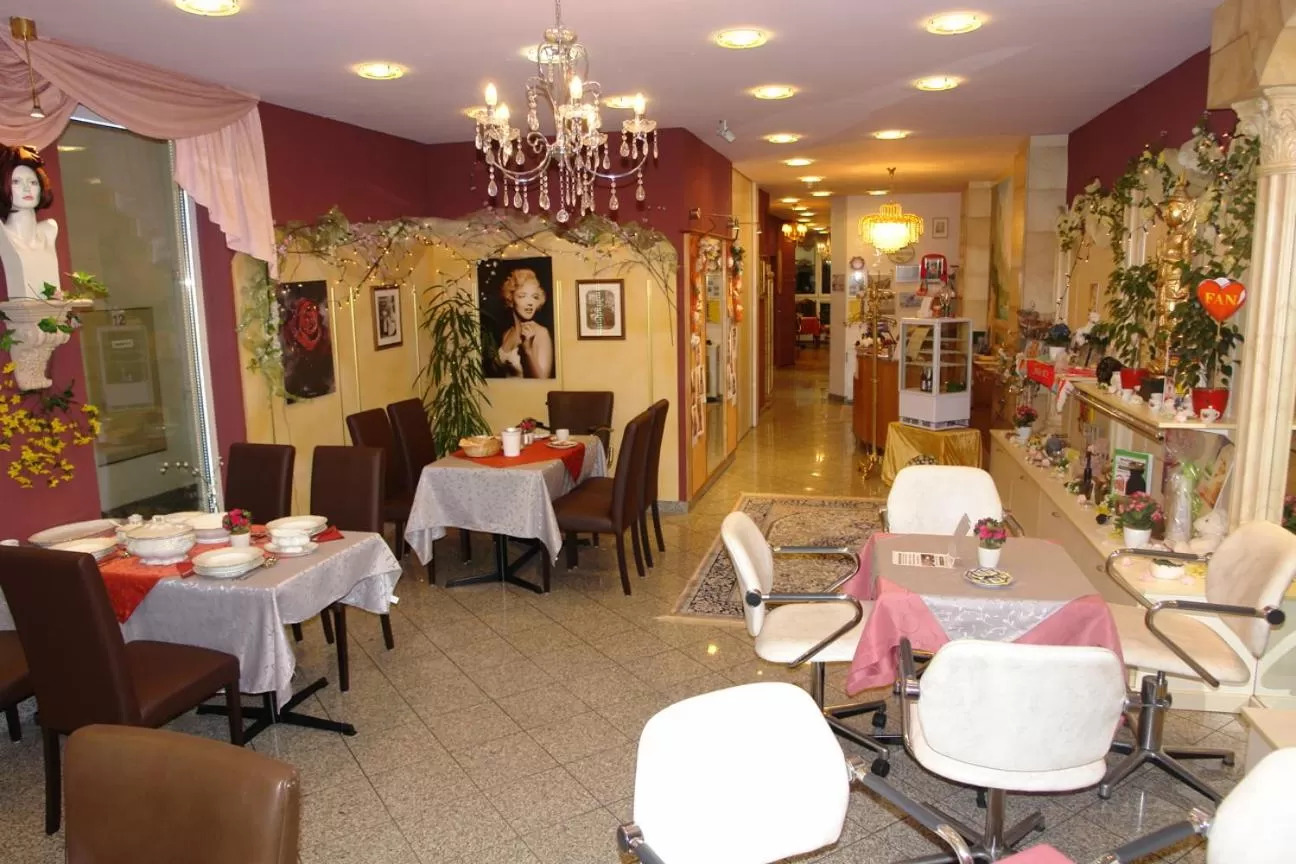 Restaurant/places to eat in Hotel Garni Daniela Urich