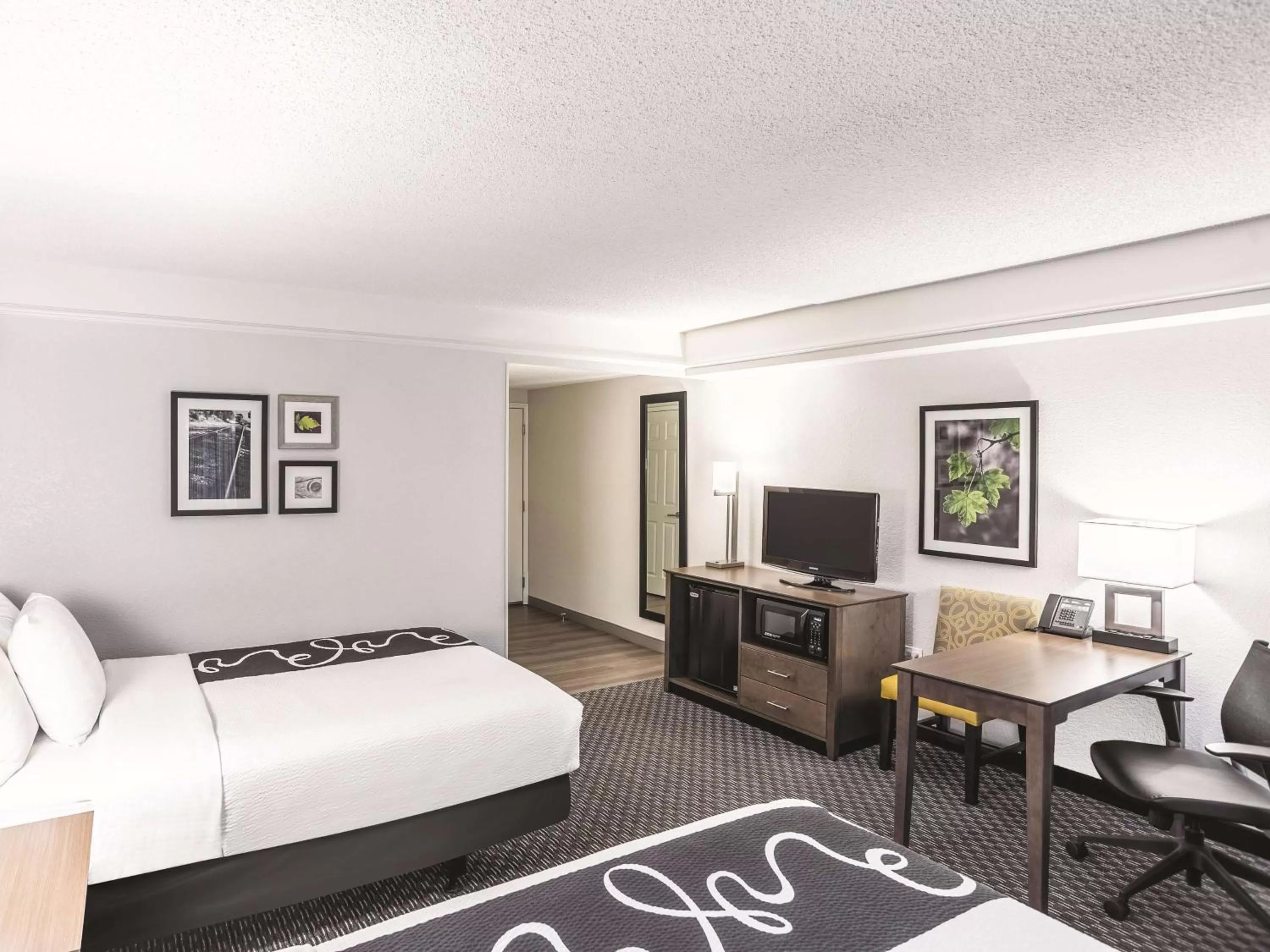 Photo of the whole room, Bed in La Quinta by Wyndham Flagstaff