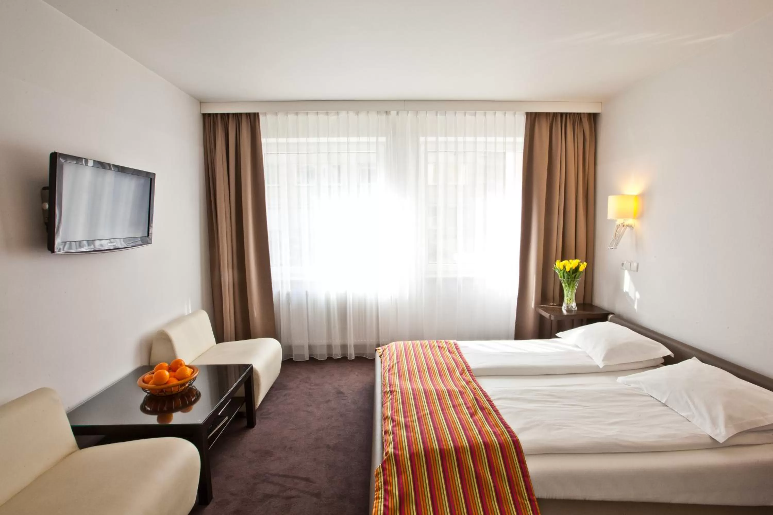 Photo of the whole room, Bed in Platinum Apartments Aparthotel