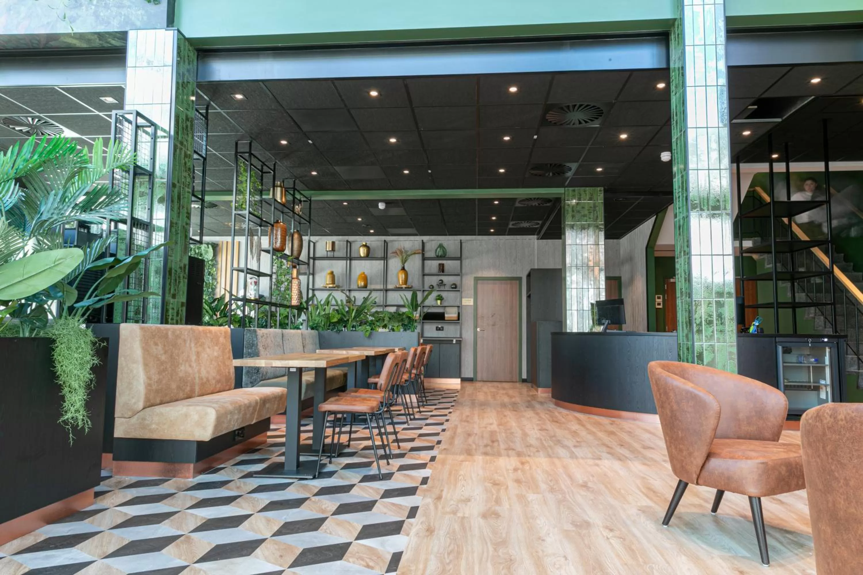 Seating area in Distrikt Hotels Amsterdam Zaandam