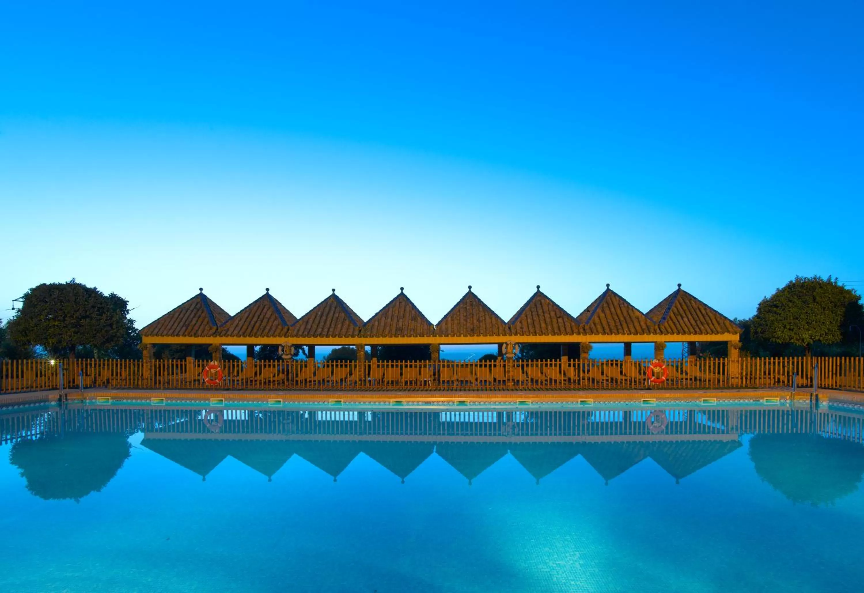 Swimming pool in Parador de Carmona