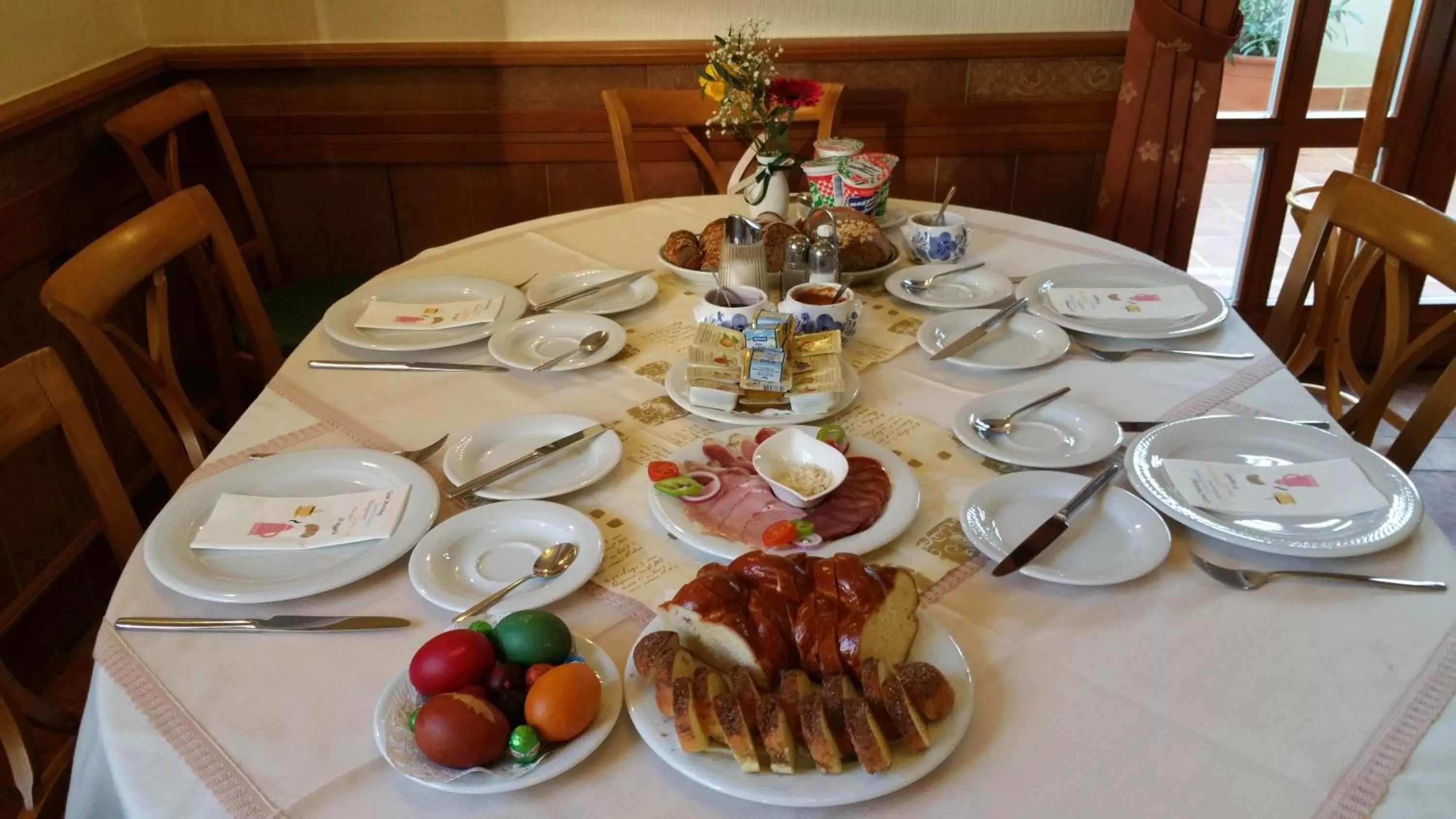 Breakfast in Vadászkürt Panzió