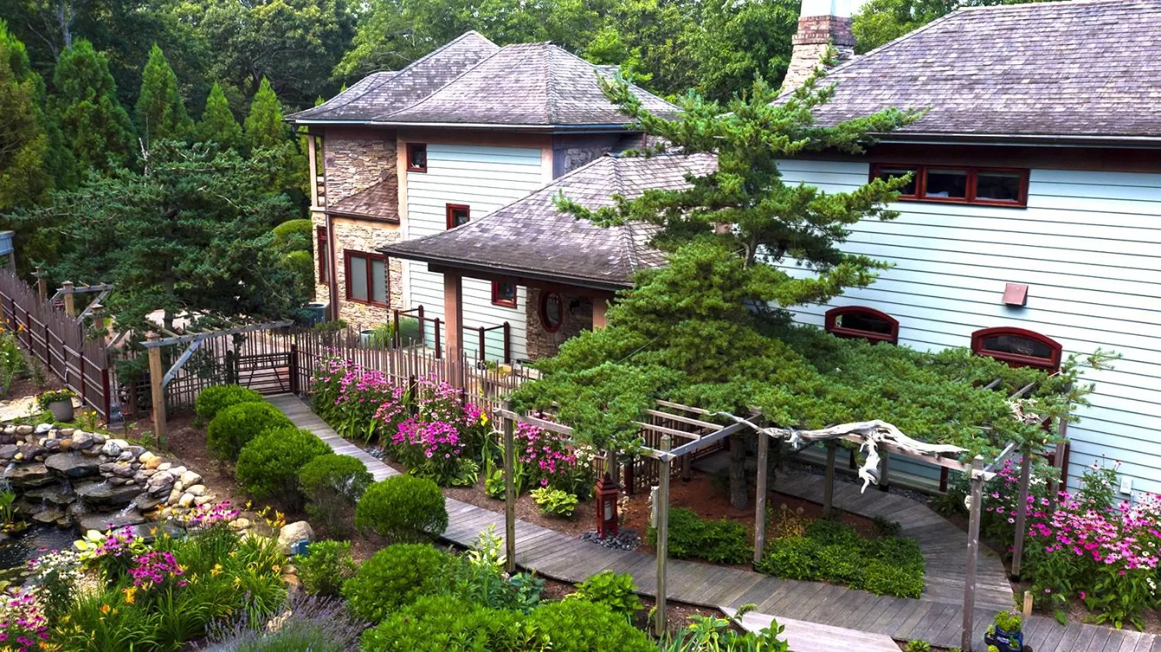 East Hampton Art House Bed and Breakfast