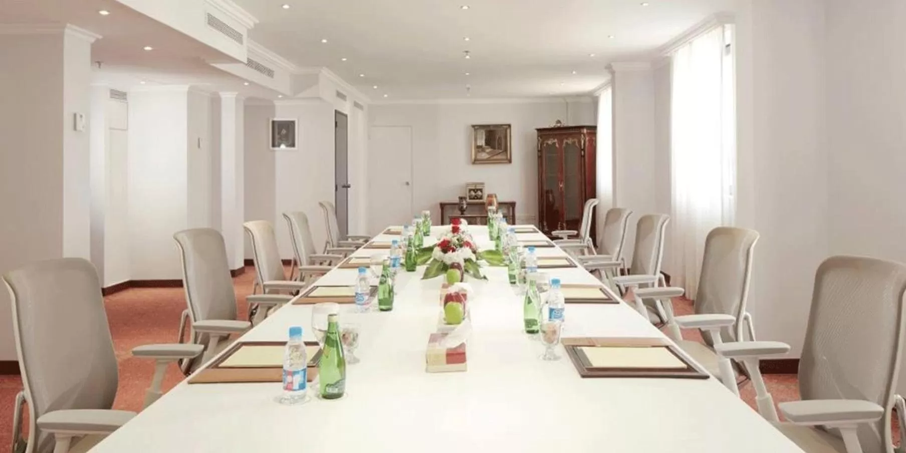 Meeting/conference room in Crowne Plaza Riyadh Palace by IHG