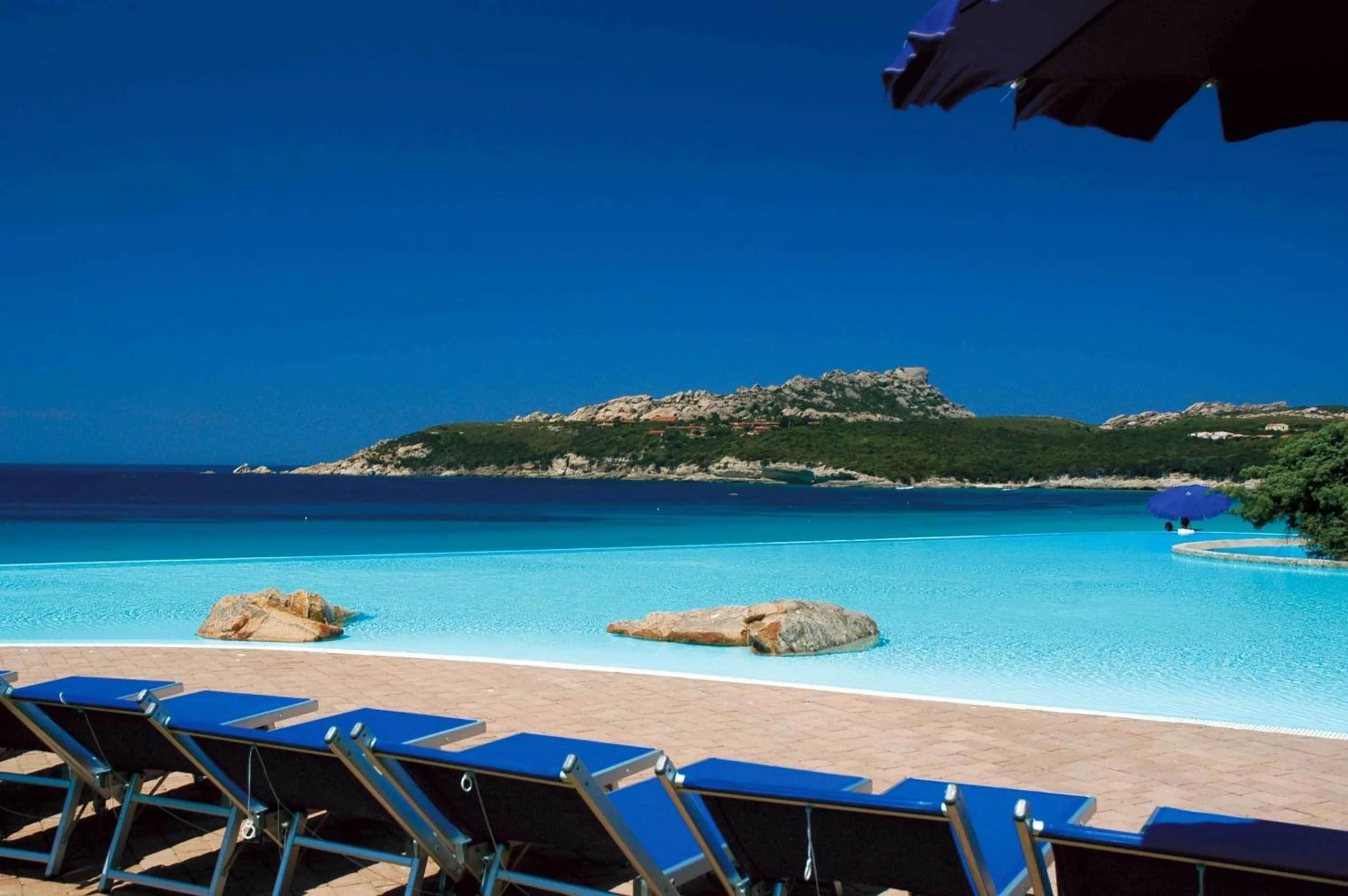 Swimming pool in COLONNA GRAND HOTEL CAPO TESTA, a Colonna Luxury Beach Hotel, Santa Teresa Sardegna