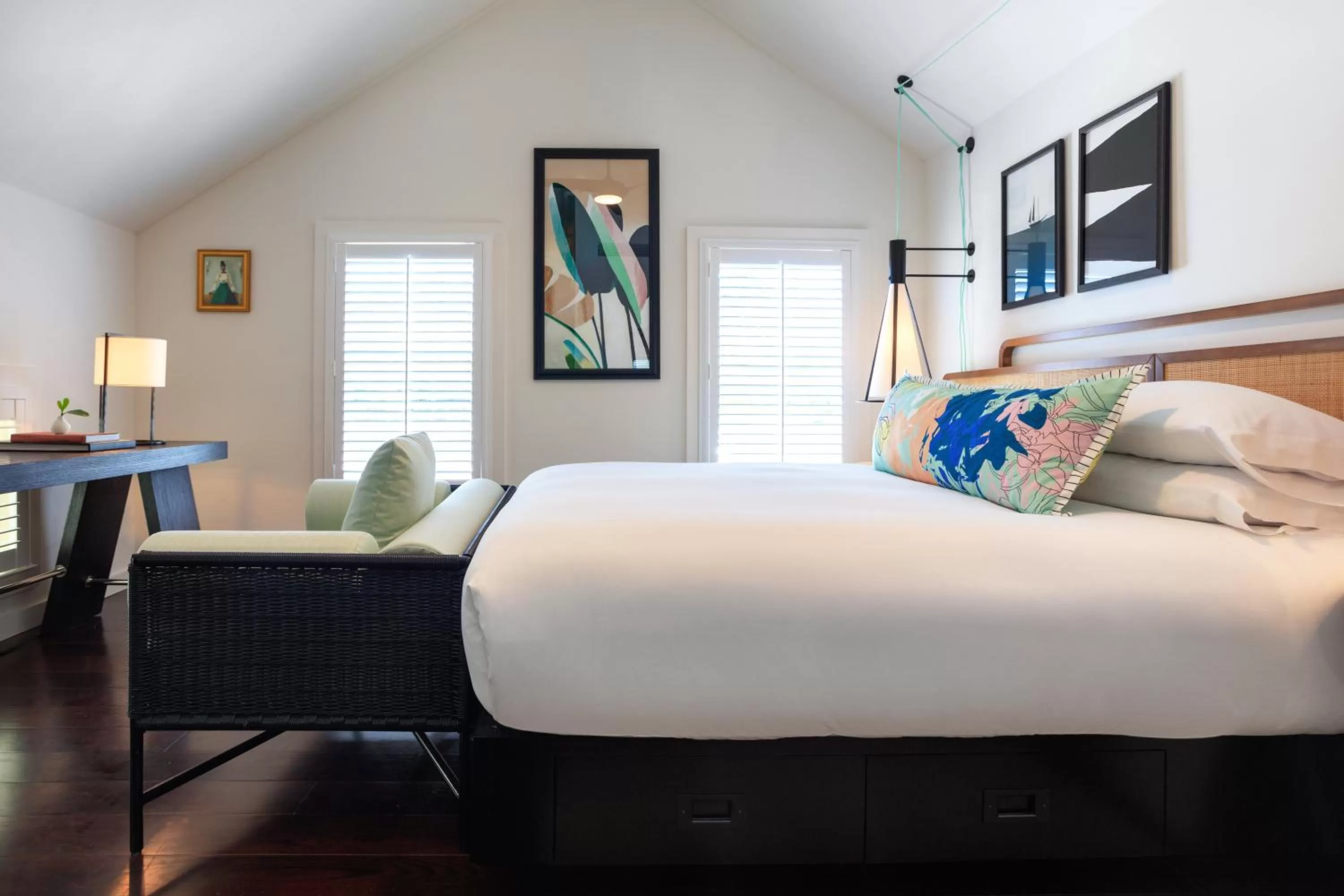 Photo of the whole room, Bed in Winslow's Bungalows - Key West Historic Inns