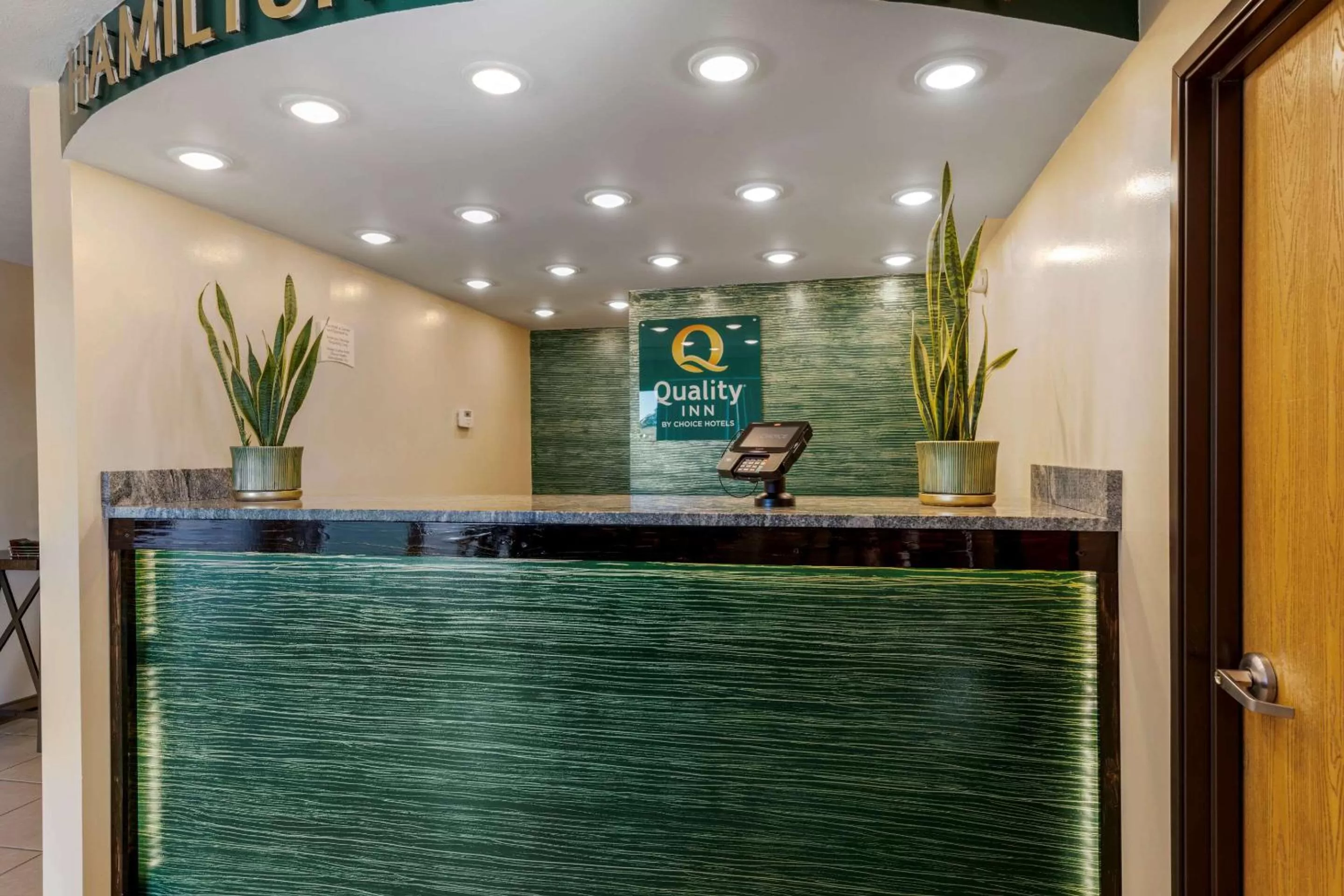 Lobby or reception in Quality Inn Hamilton