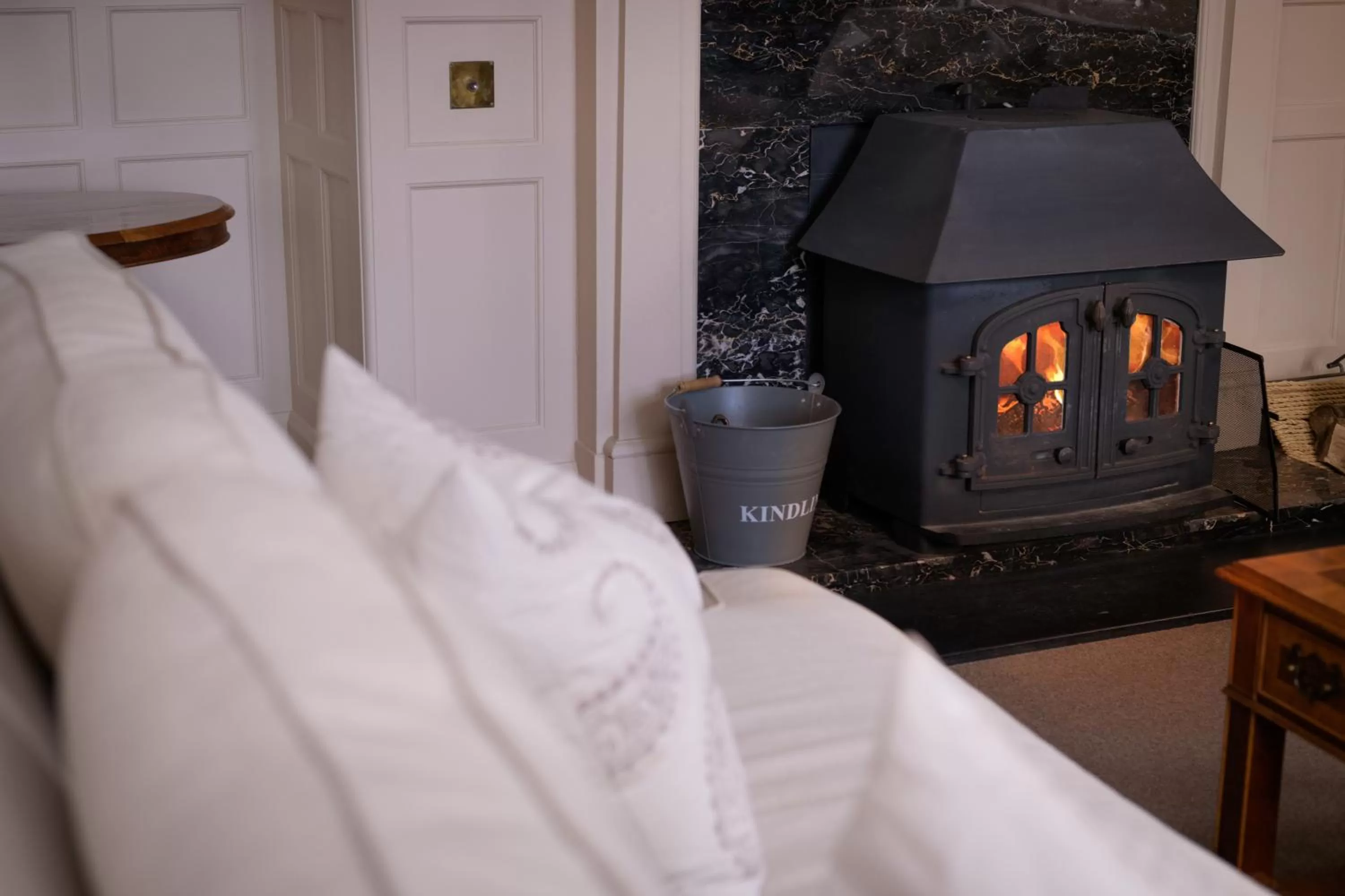 Seating area in Lys-Na-Greyne Country House