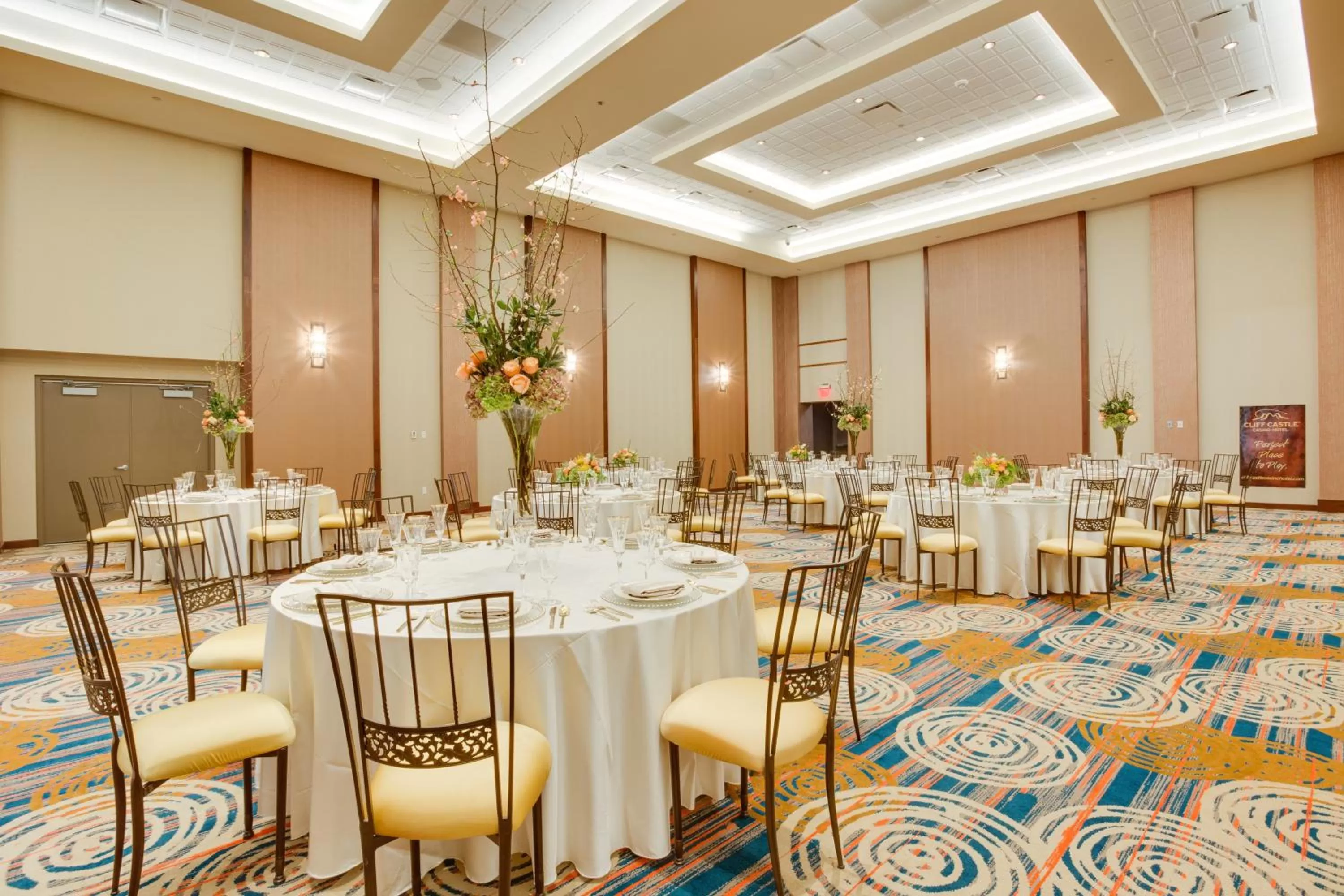 Banquet/Function facilities in Cliff Castle Casino Hotel