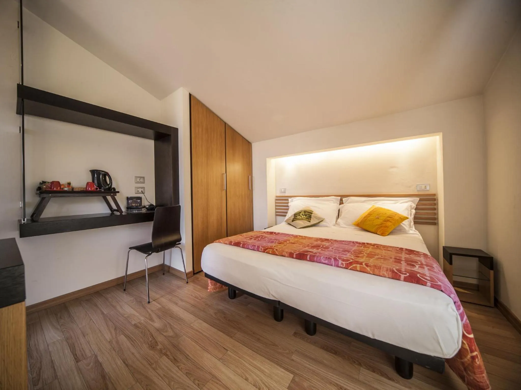 Photo of the whole room, Bed in Hotel Villa Lalla